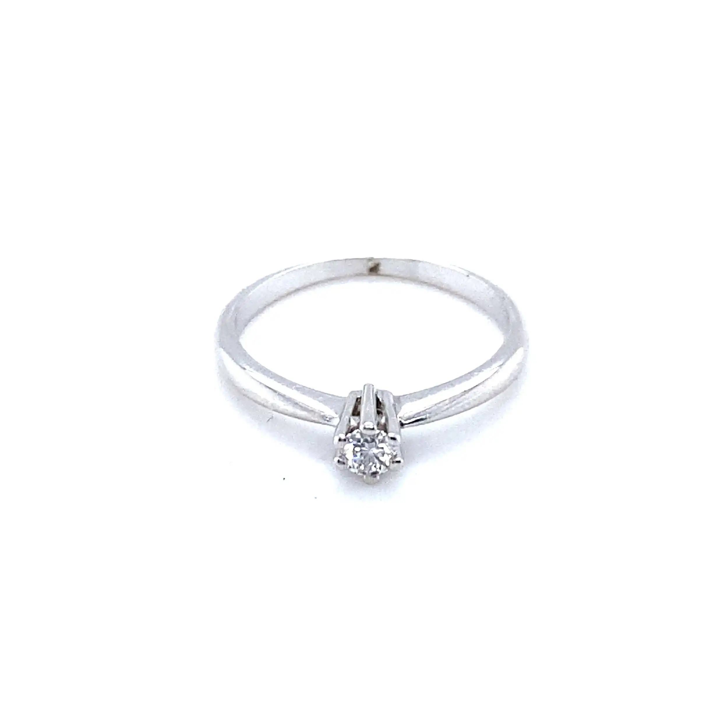 Ring Weißgold mit Brillant, graviert mit 0,10ct. Ring Weißgold mit Brillant, graviert mit 0,10ct.