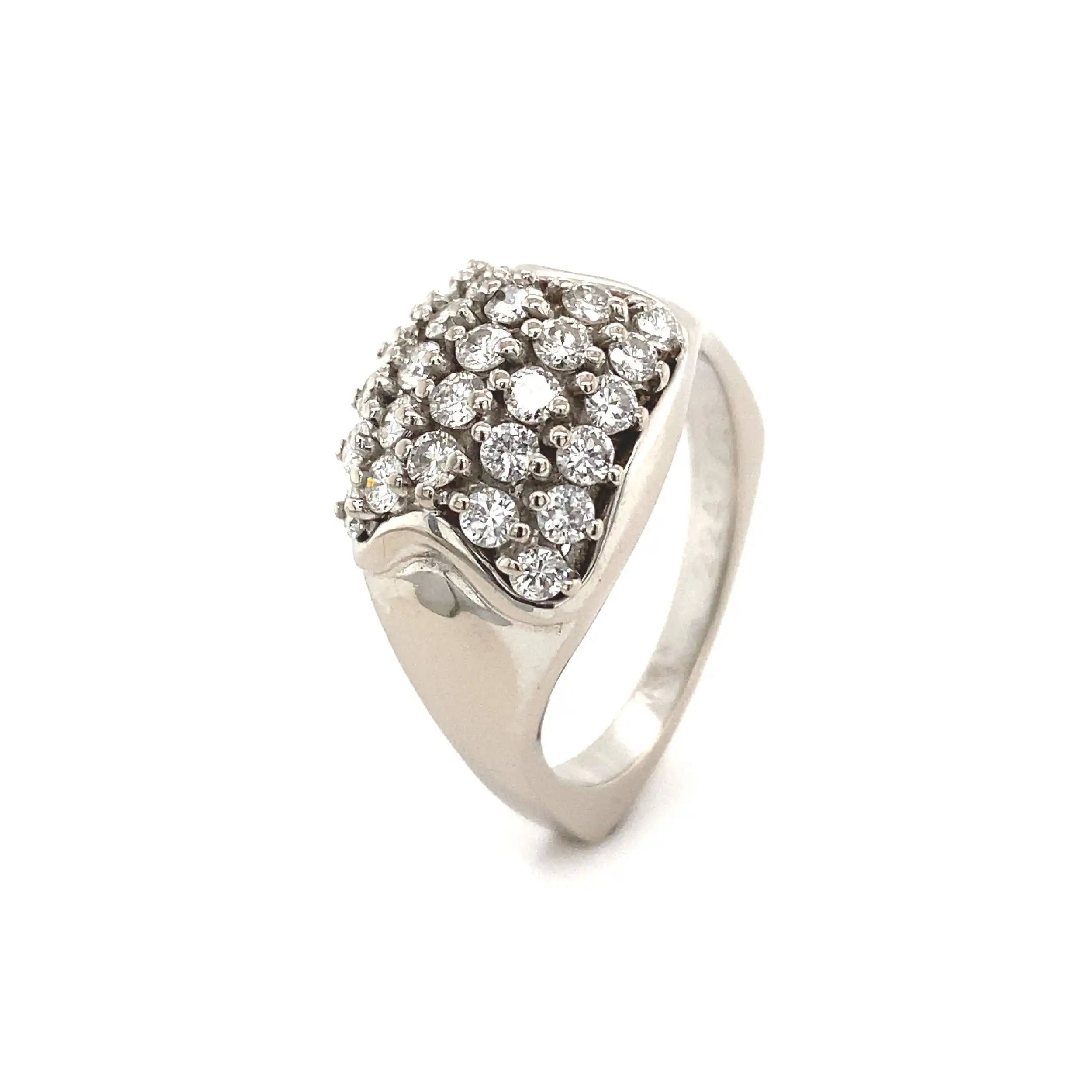 Ring Weißgold mit Brillanten Ring Weißgold mit Brillanten