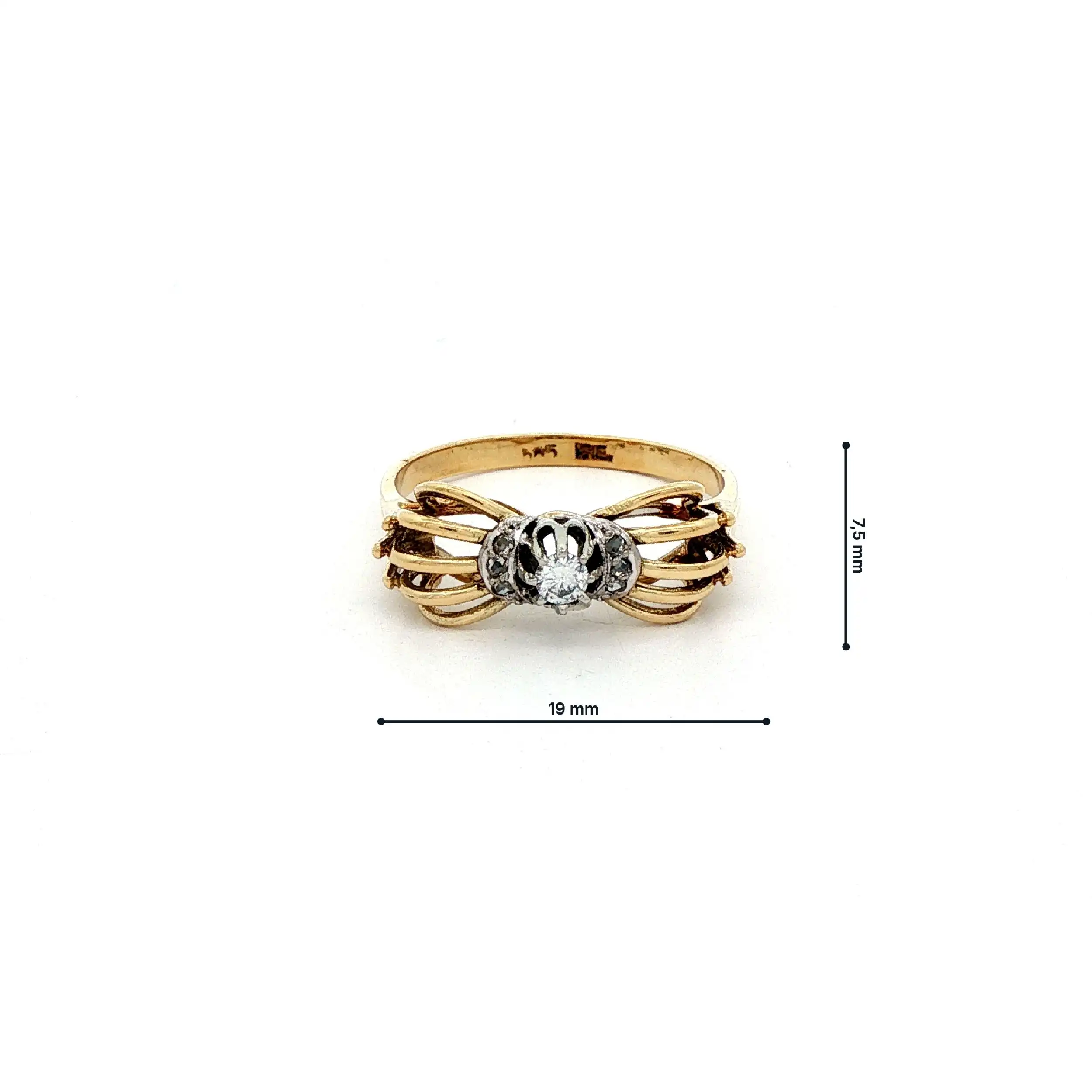 Ring mit Brillant und Diamantrosen