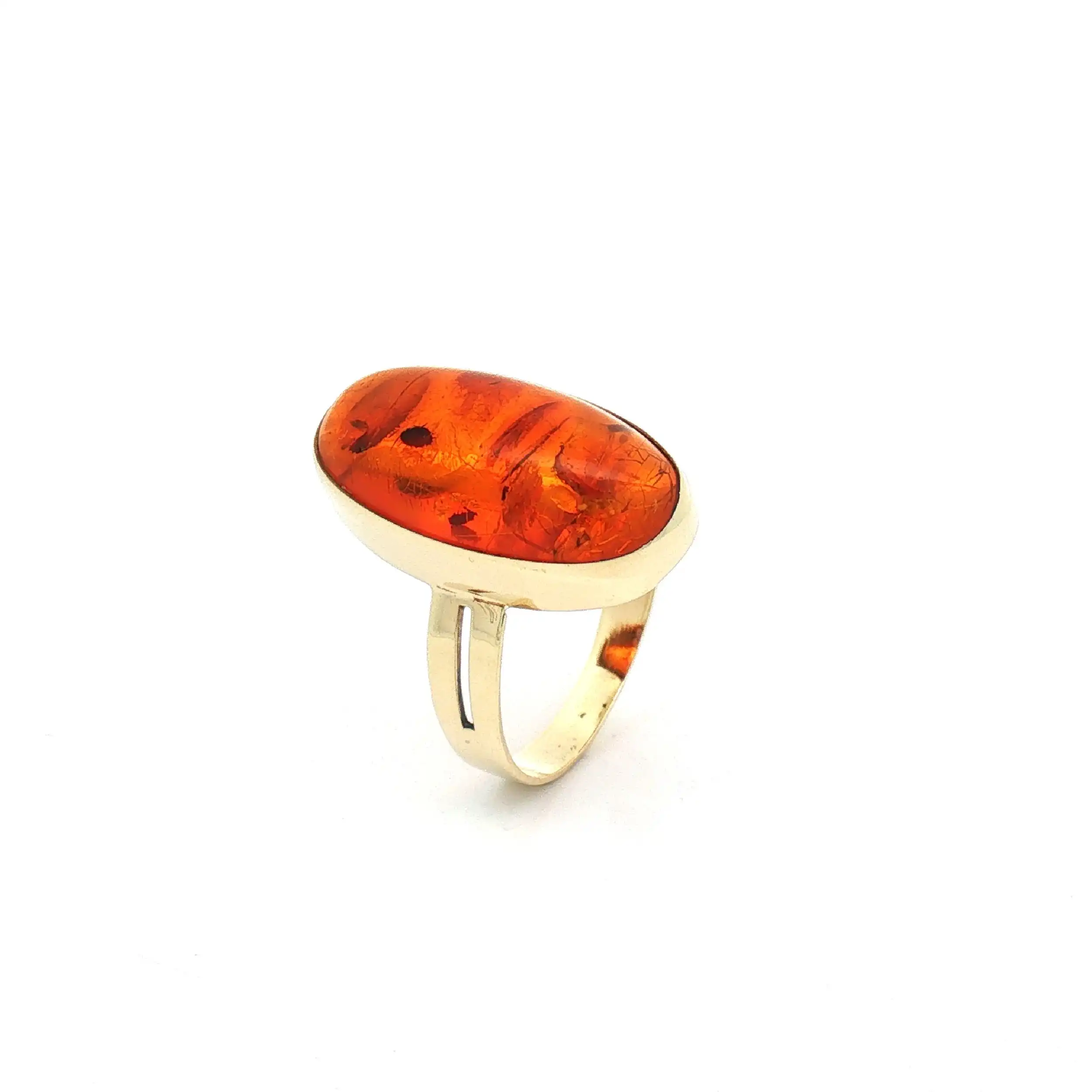 Ring Gelbgold mit Bernstein Cabochon Ring Gelbgold mit Bernstein Cabochon