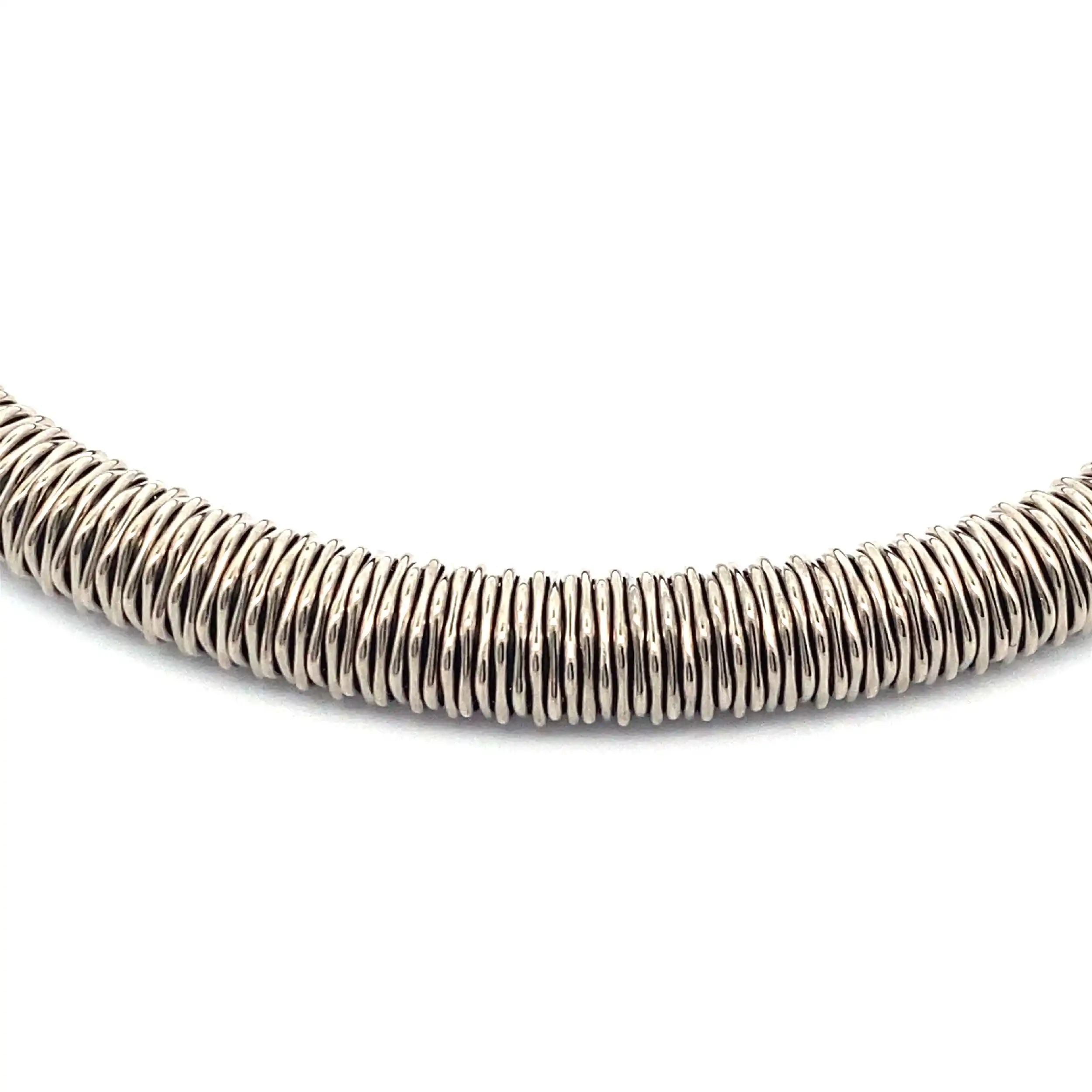 Armreif Lava Silver Niessing Now Twist Armreif Lava Silver Niessing Now Twist