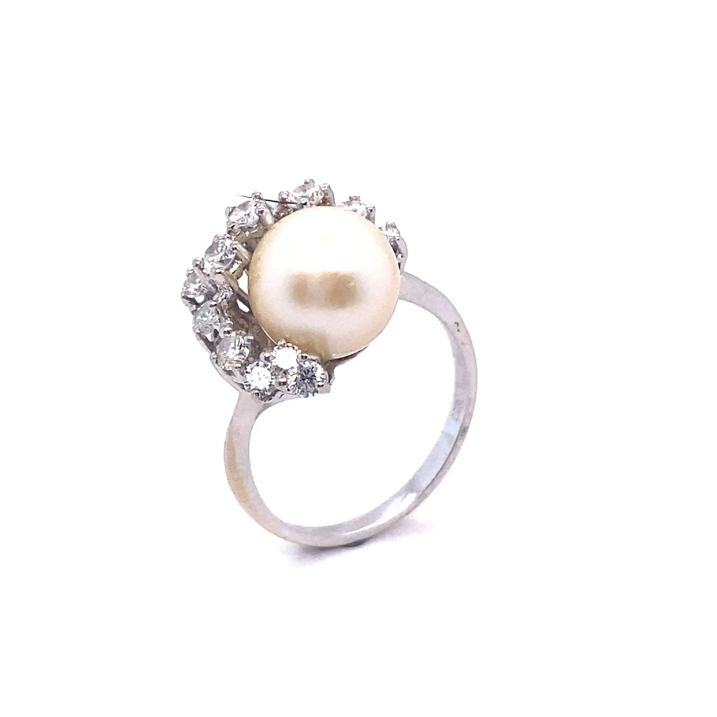 Ring Weißgold mit Perle und Brillanten Ring Weißgold mit Perle und Brillanten