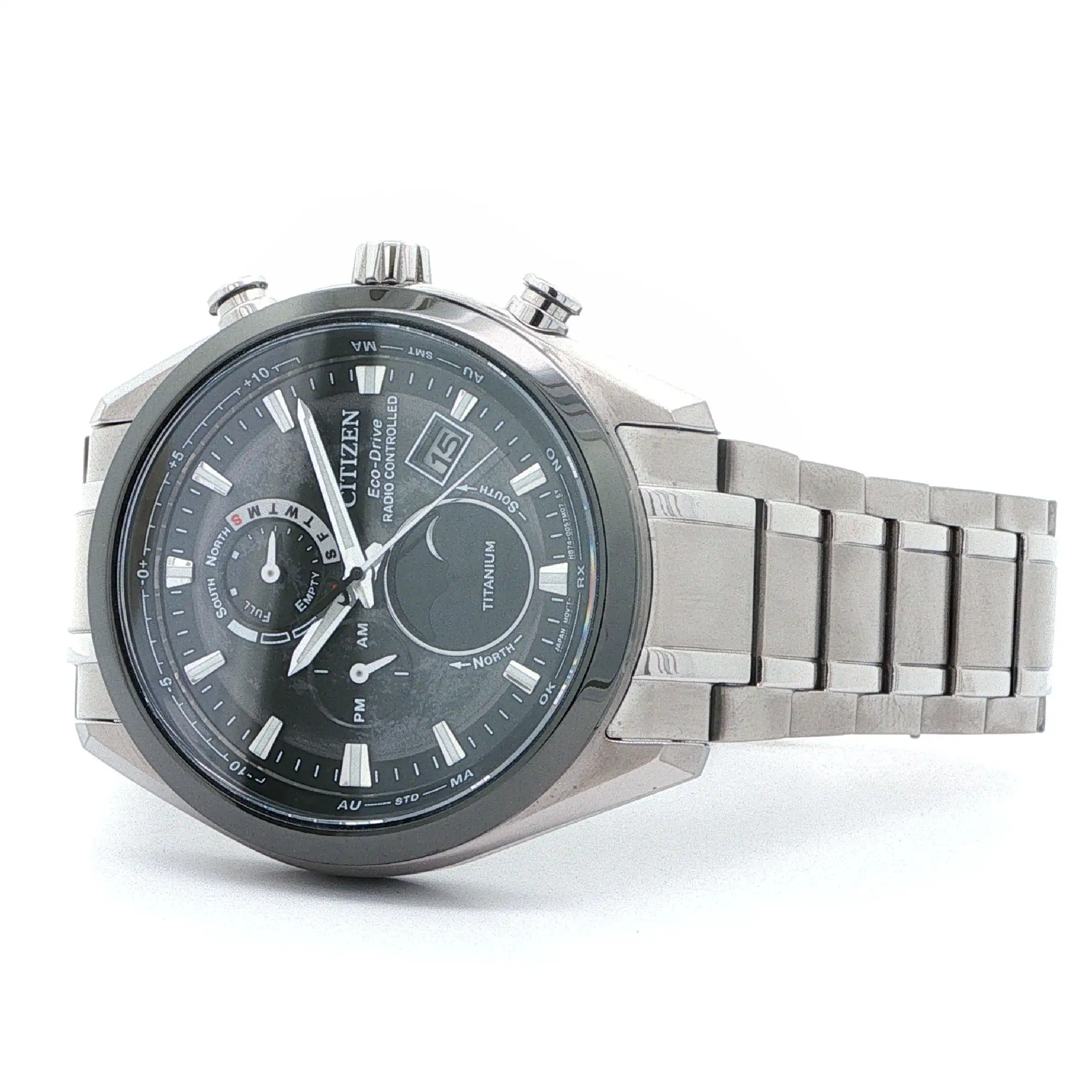 Herrenuhr Citizen Titanium Eco-Drive Funkuhr mit Mondphase Herrenuhr Citizen Titanium Eco-Drive Funkuhr mit Mondphase
