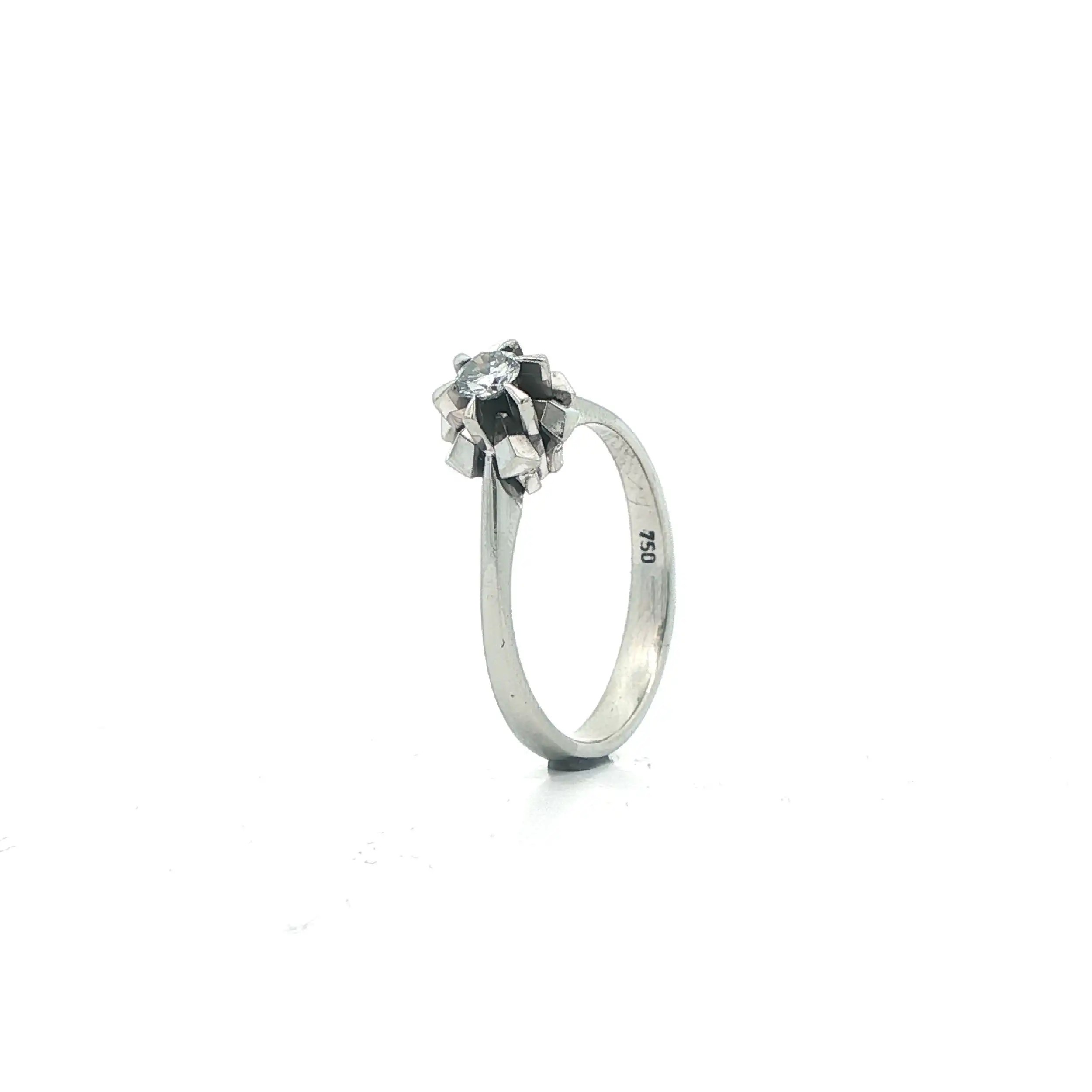 Ring Weißgold mit Solitär Brillant Ring Weißgold mit Solitär Brillant