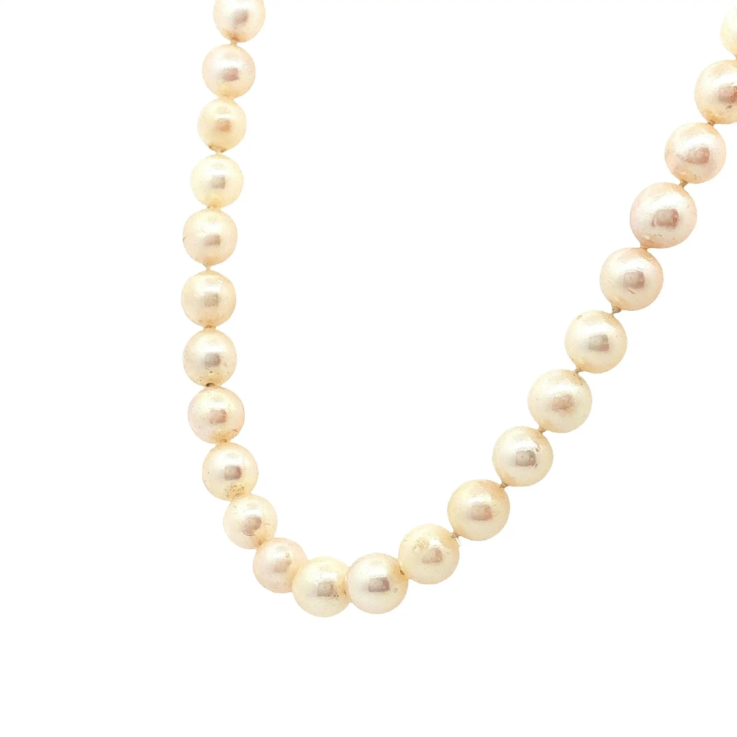 Perlenkette mit Weißgoldschloss und Diamanten