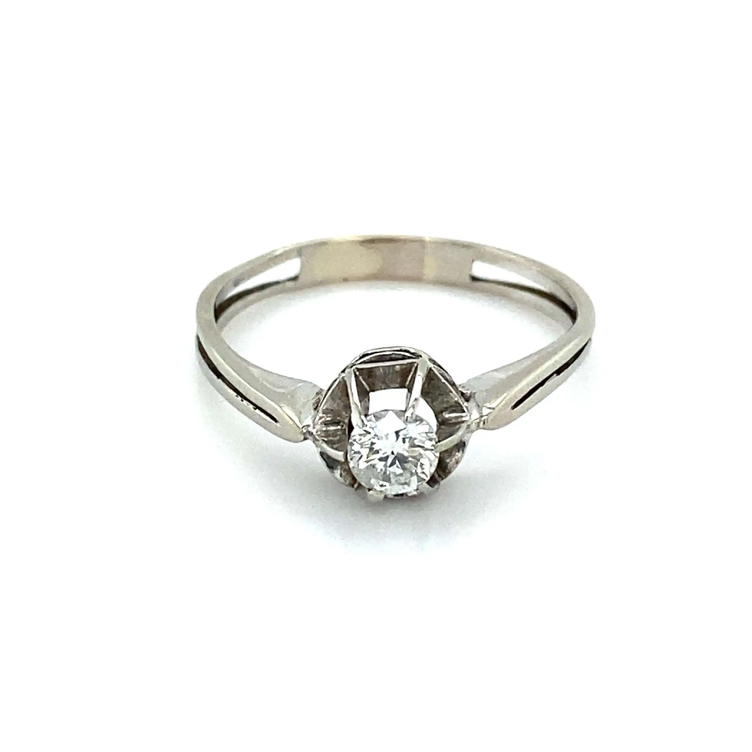 Ring Weißgold mit Brillant Ring Weißgold mit Brillant