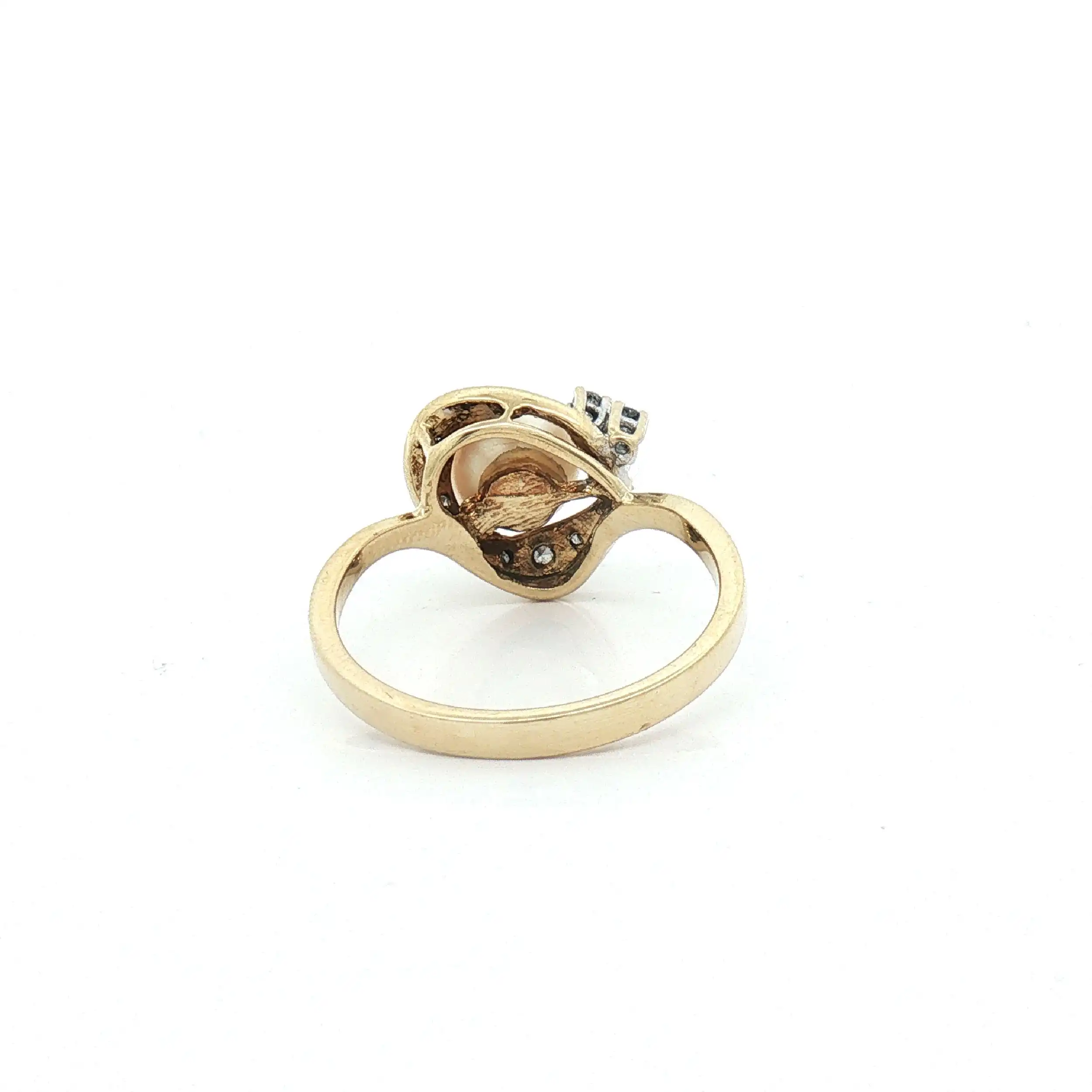 Ring Gelbgold mit Perle und Brillanten