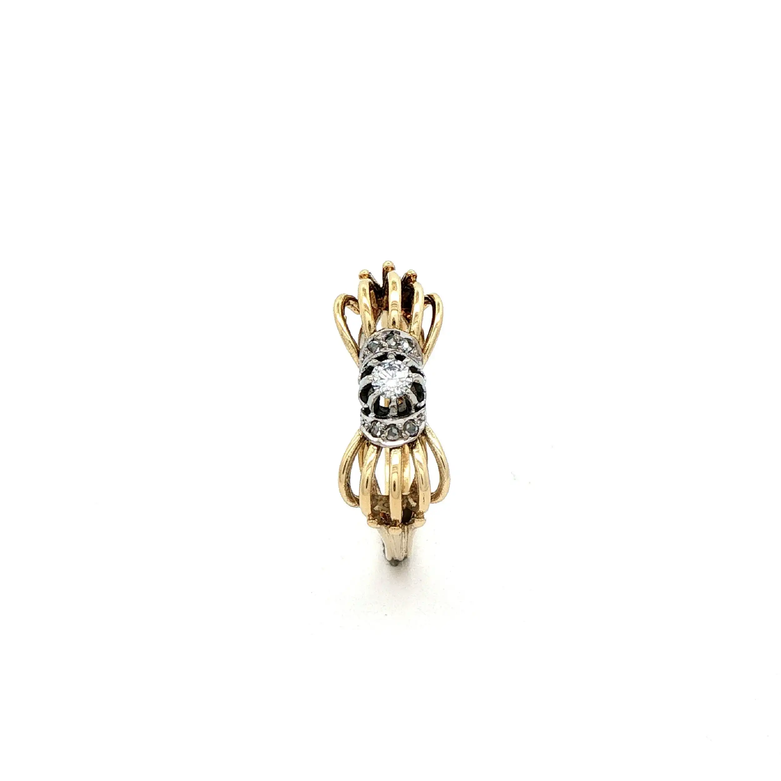 Ring mit Brillant und Diamantrosen