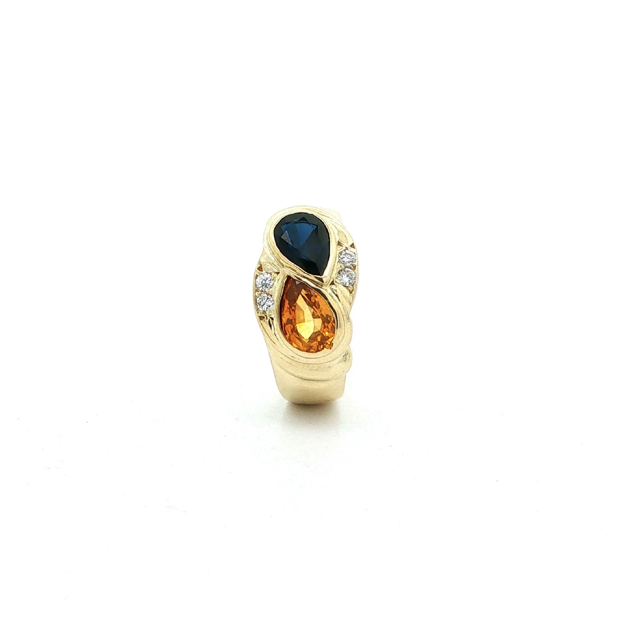 Ring Gelbgold mit Saphiren & Brillanten Ring Gelbgold mit Saphiren & Brillanten