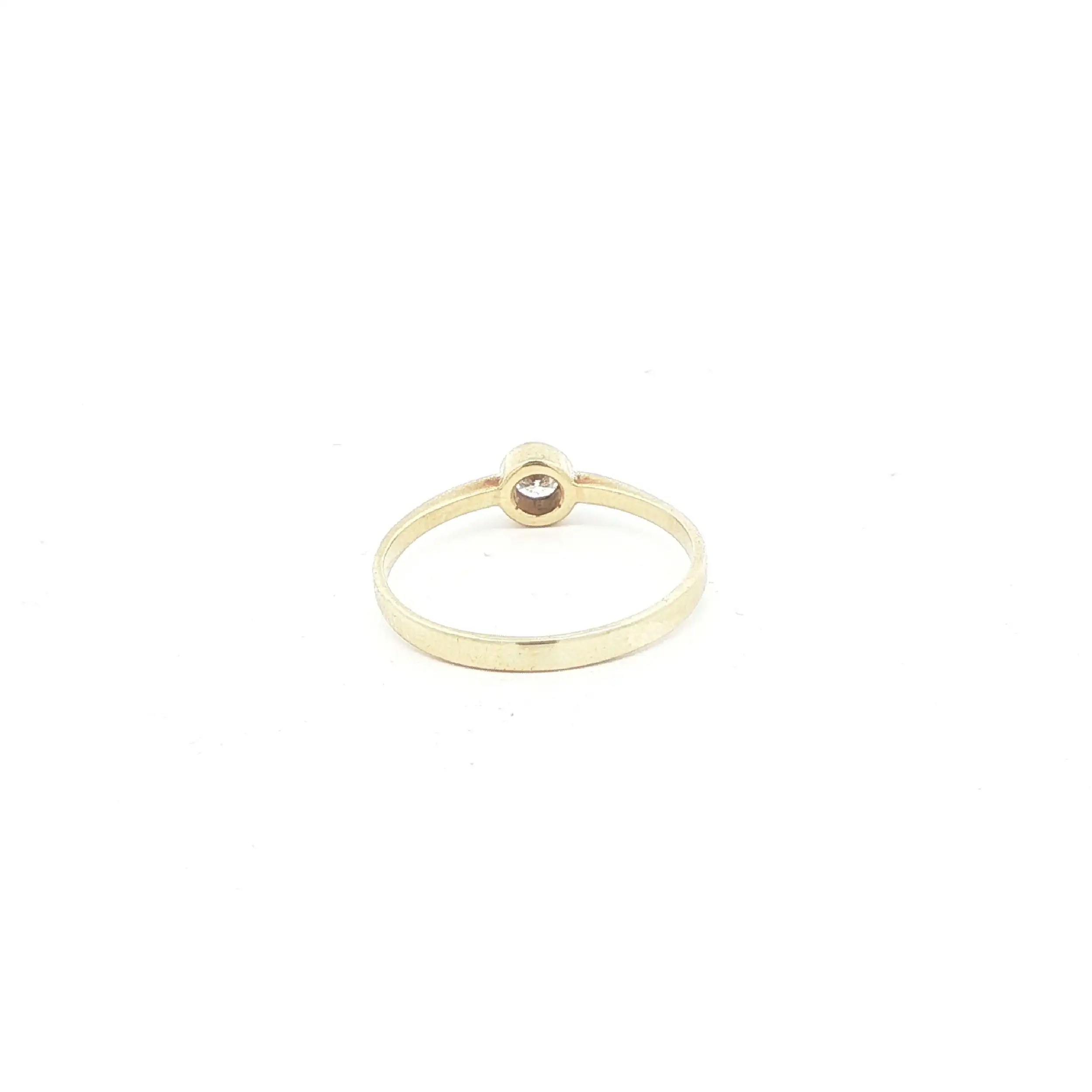Ring Gelbgold mit Brillant graviert mit 0,15ct