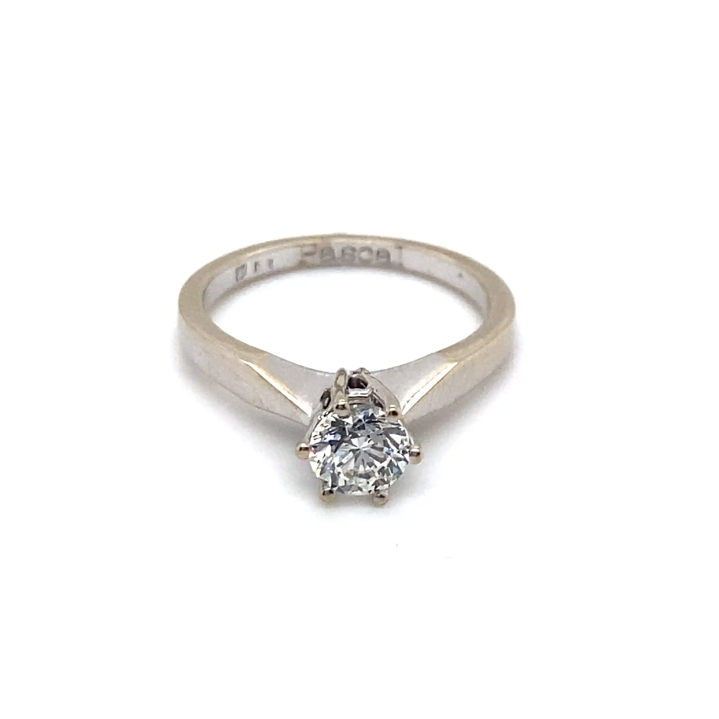 Ring Weißgold mit Brillant, graviert mit 0,50 ct. Ring Weißgold mit Brillant, graviert mit 0,50 ct.