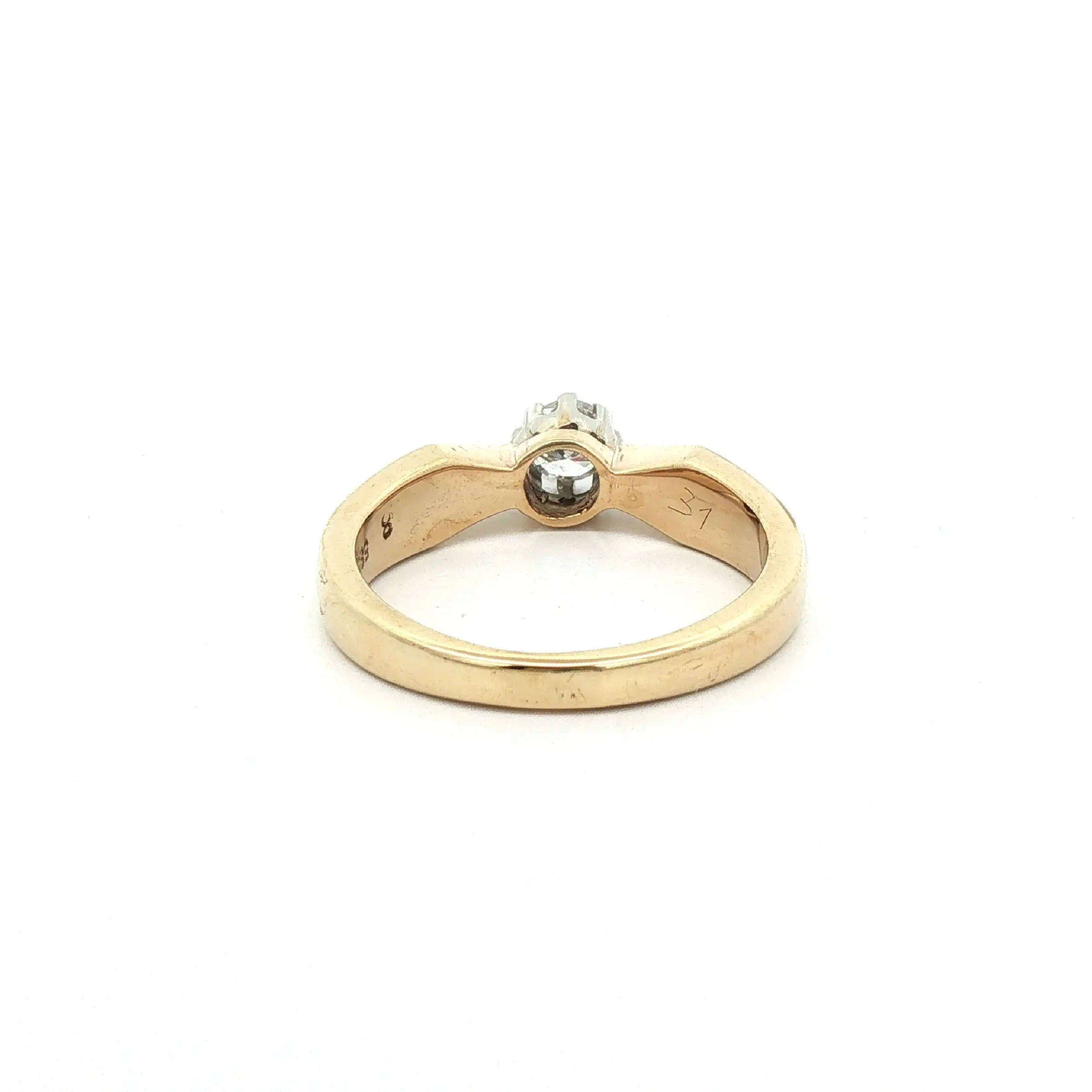 Ring Gelbgold mit Brillant Ring Gelbgold mit Brillant