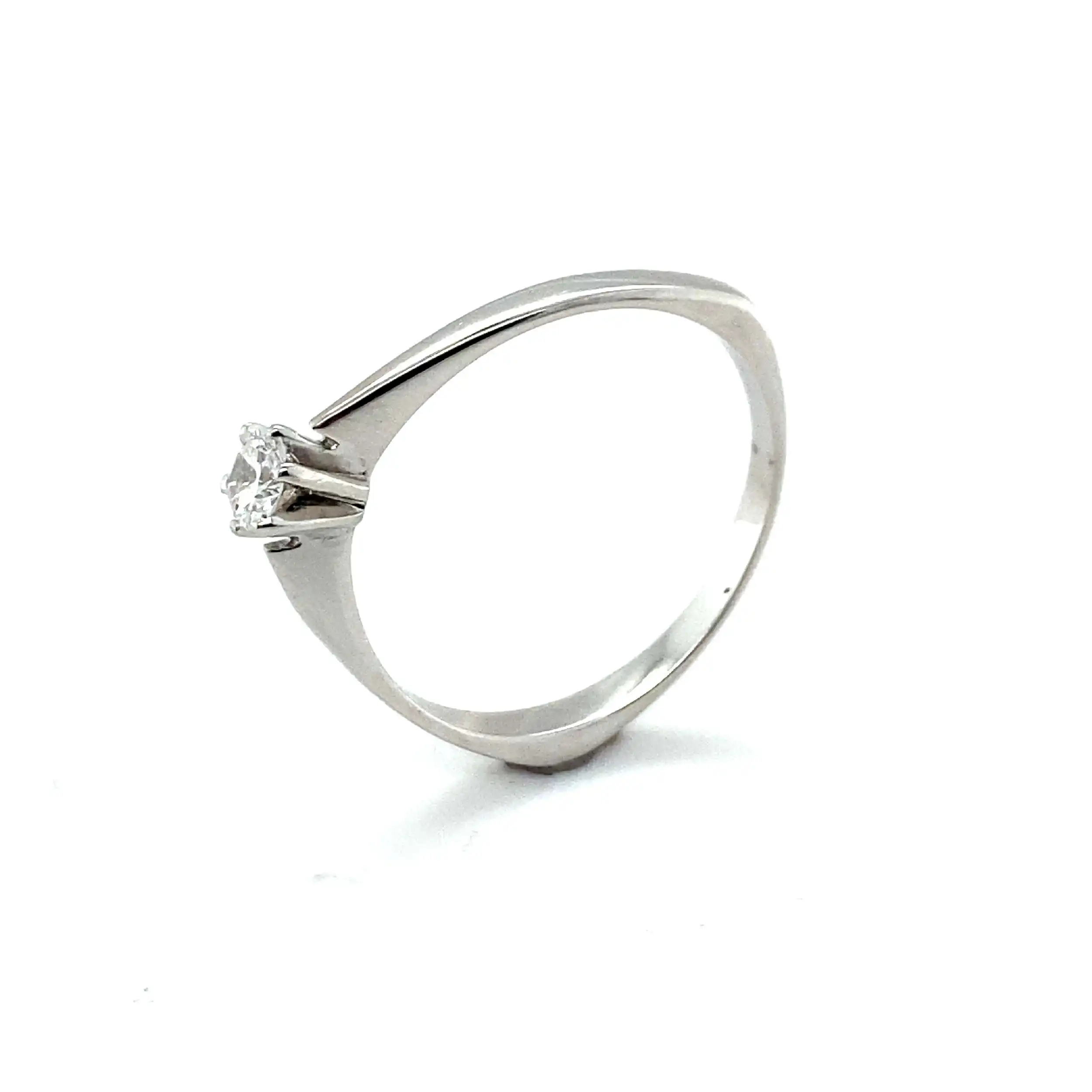 Ring Weißgold mit Brillant Ring Weißgold mit Brillant
