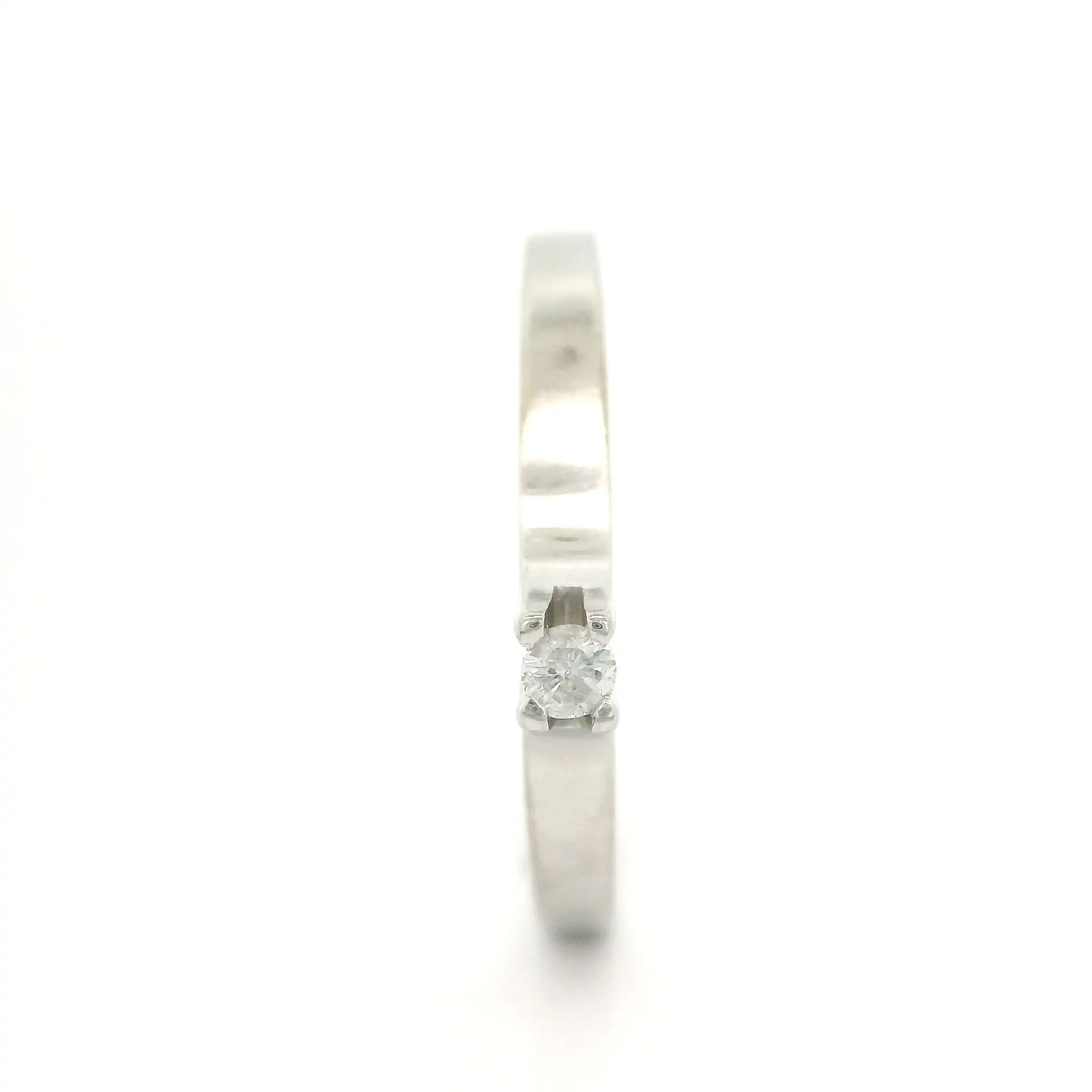 Ring Weißgold mit Brillant, graviert mit 0,04ct Ring Weißgold mit Brillant, graviert mit 0,04ct