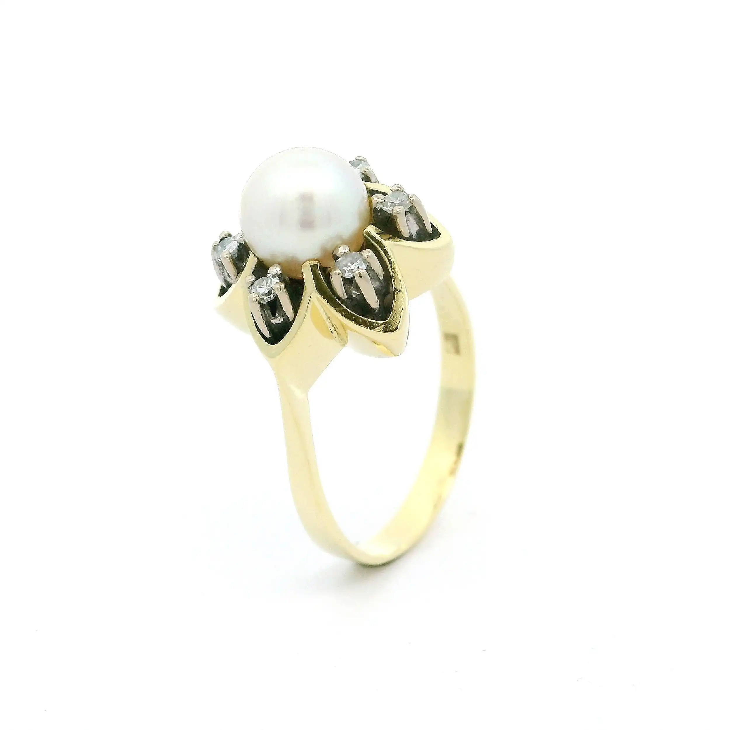 Ring Gelbgold mit Perle & Diamanten Ring Gelbgold mit Perle & Diamanten