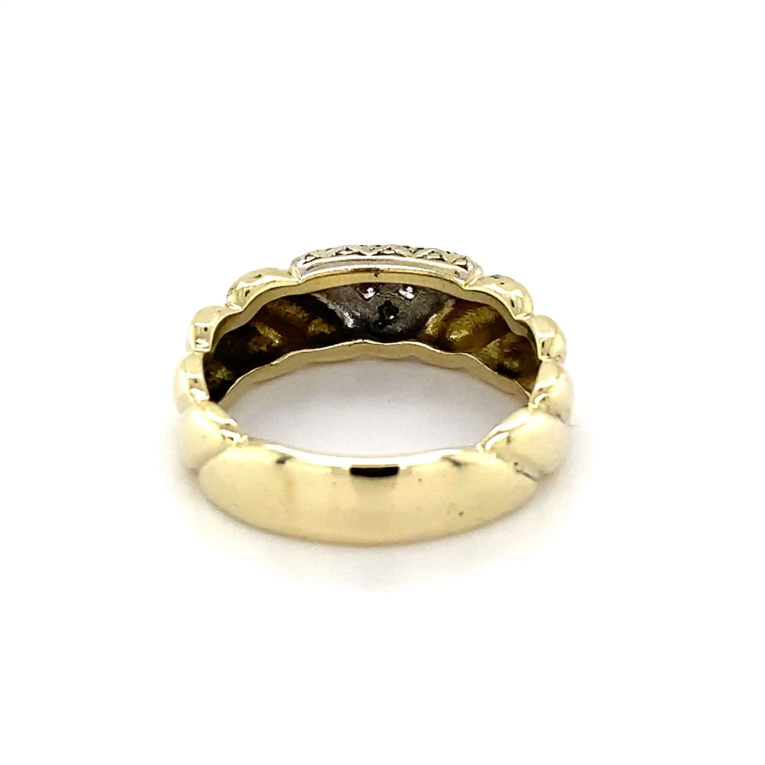Ring Gelbgold mit Brillanten in Pavé-Fassung Ring Gelbgold mit Brillanten in Pavé-Fassung