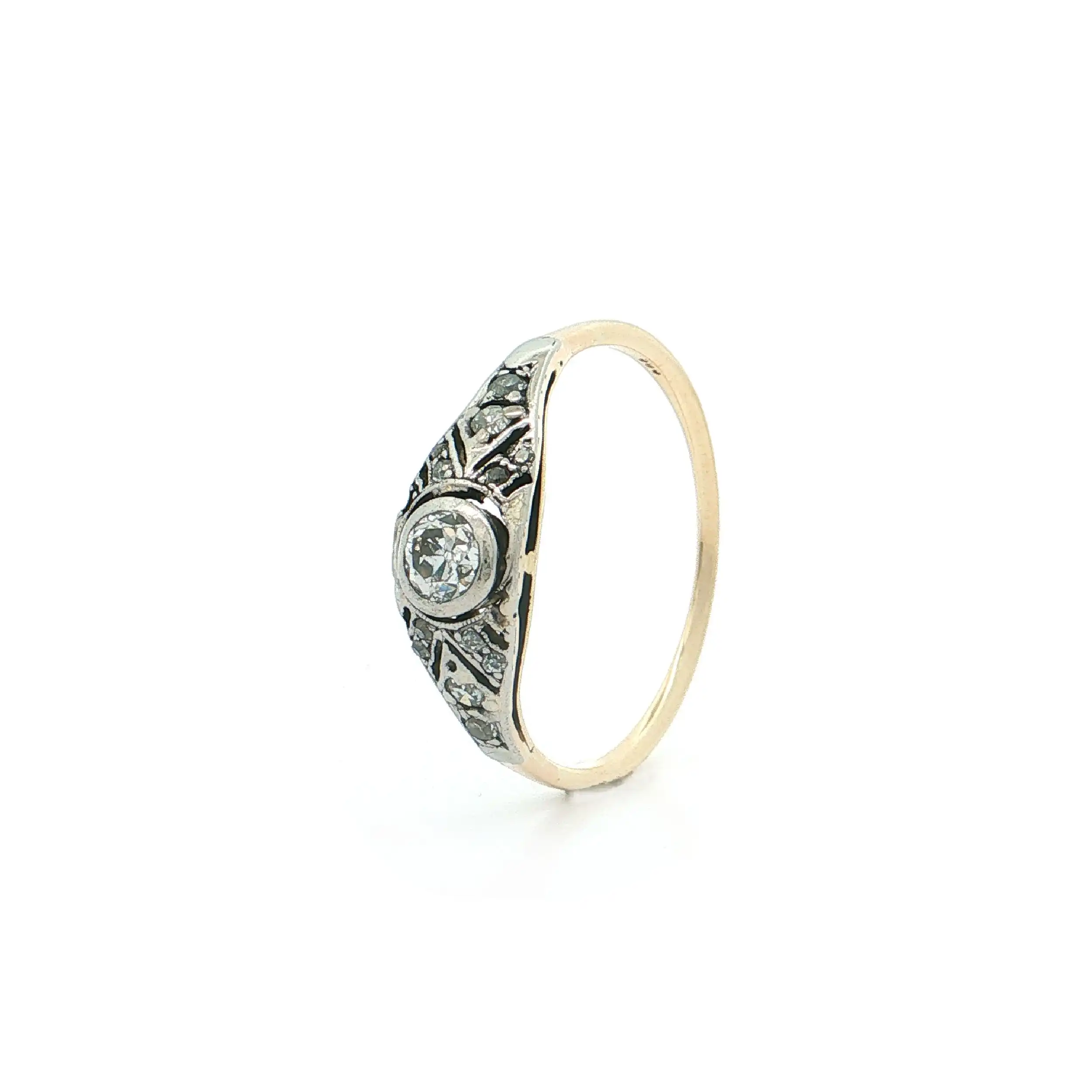 Ring Bicolor mit Brillanten und Diamanten Ring Bicolor mit Brillanten und Diamanten