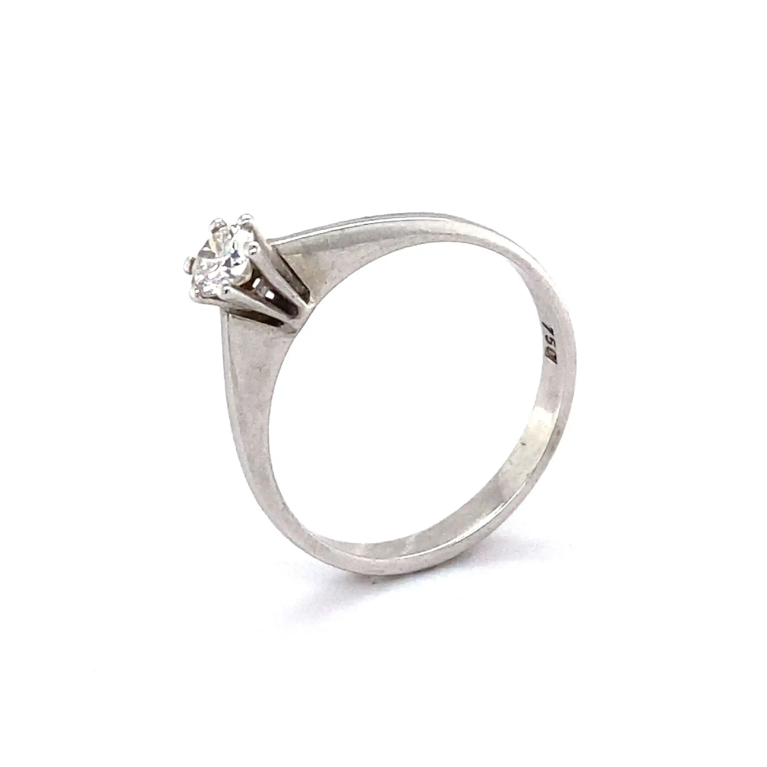 Ring Weißgold mit Brillant Ring Weißgold mit Brillant