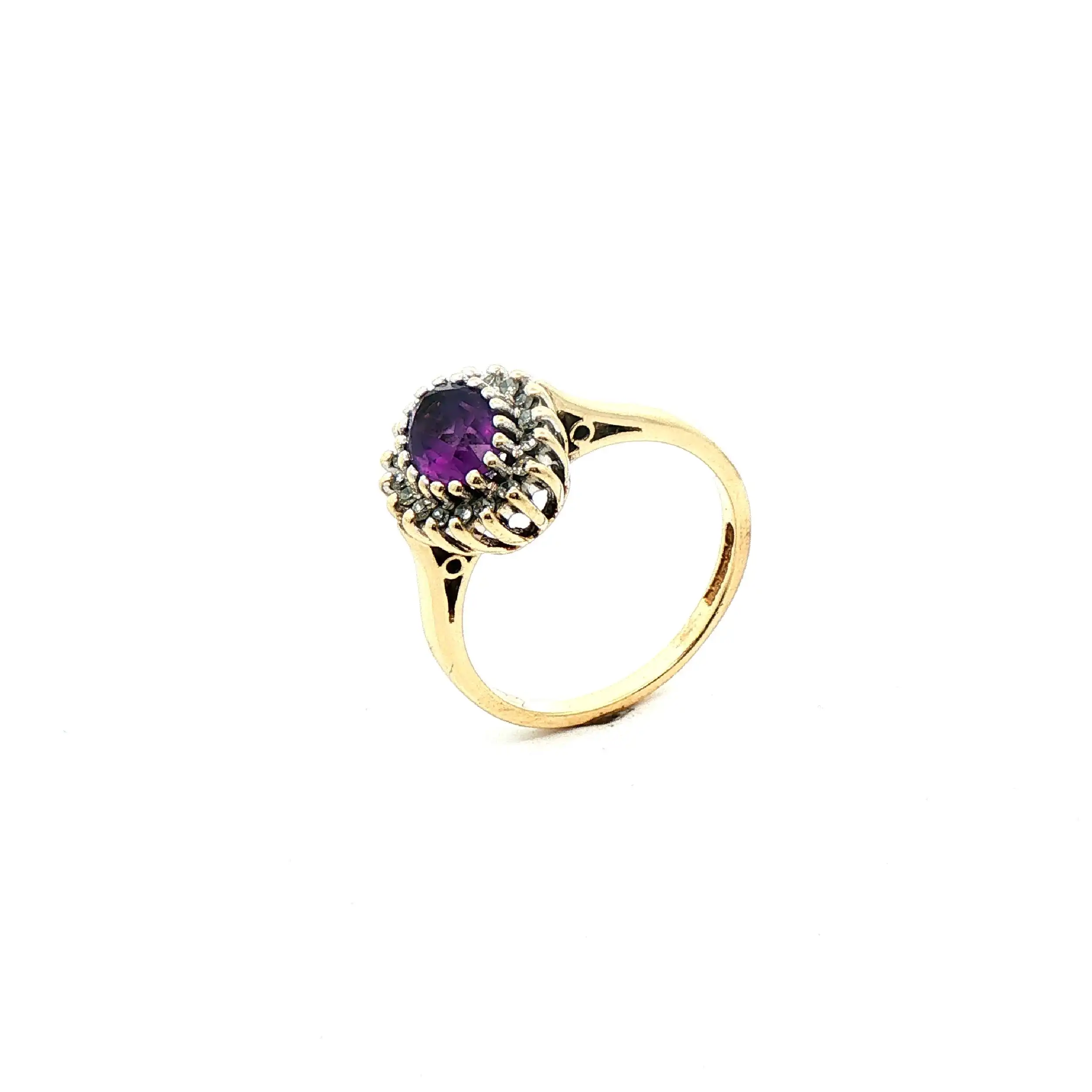 Ring Bicolor mit Diamanten und Amethyst Ring Bicolor mit Diamanten und Amethyst