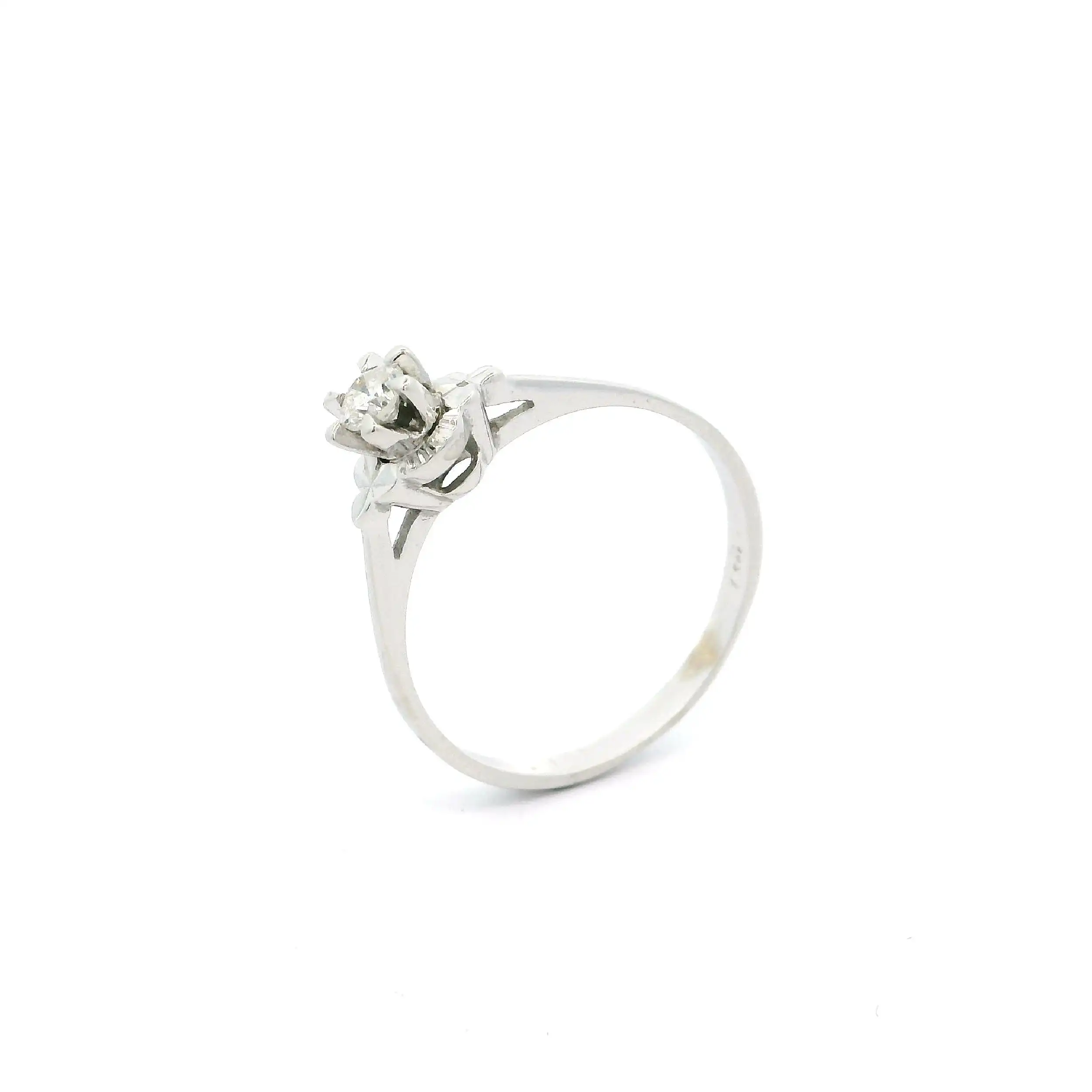 Ring Weißgold mit Brillant Ring Weißgold mit Brillant