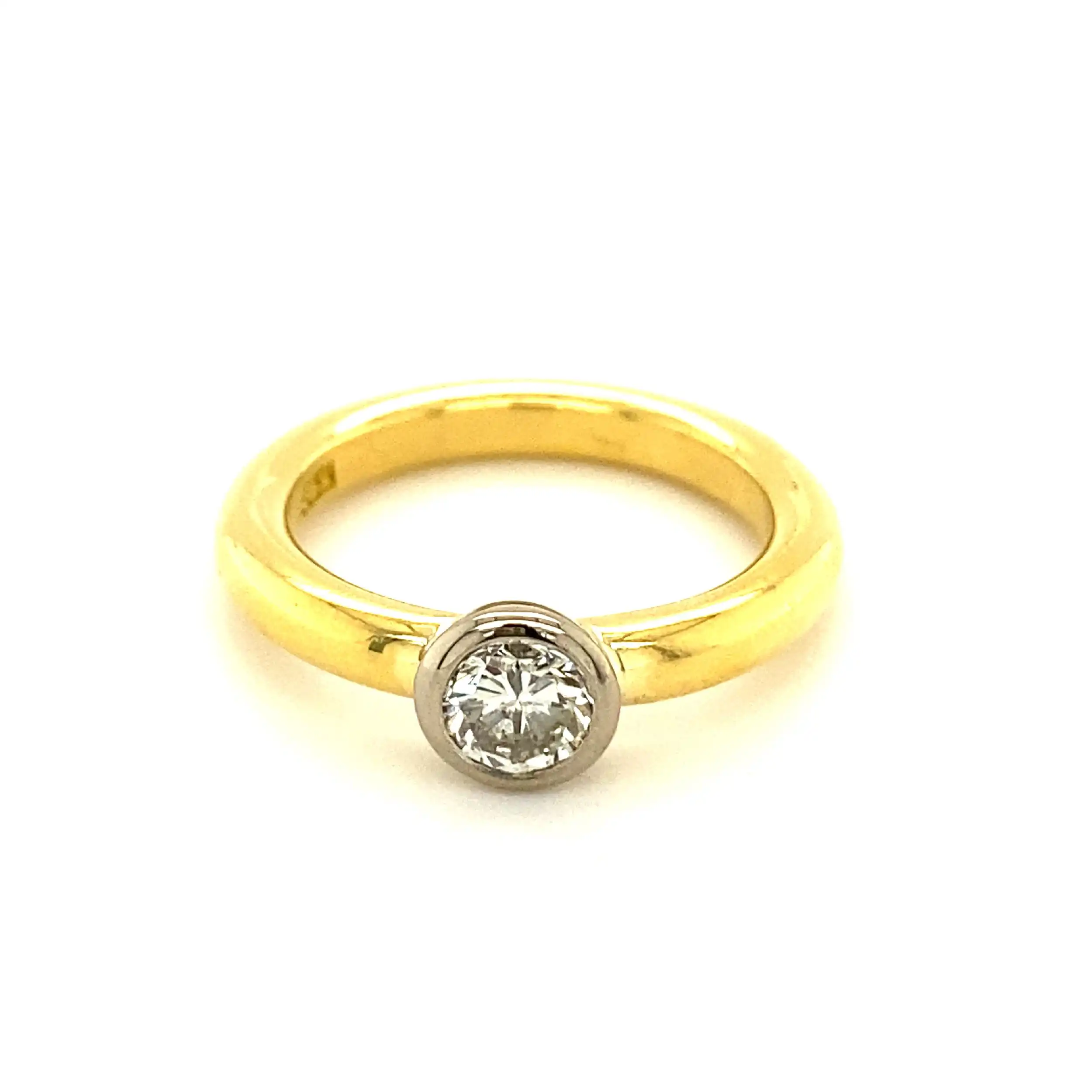 Ring Bicolor mit Brillant Solitär Ring Bicolor mit Brillant Solitär