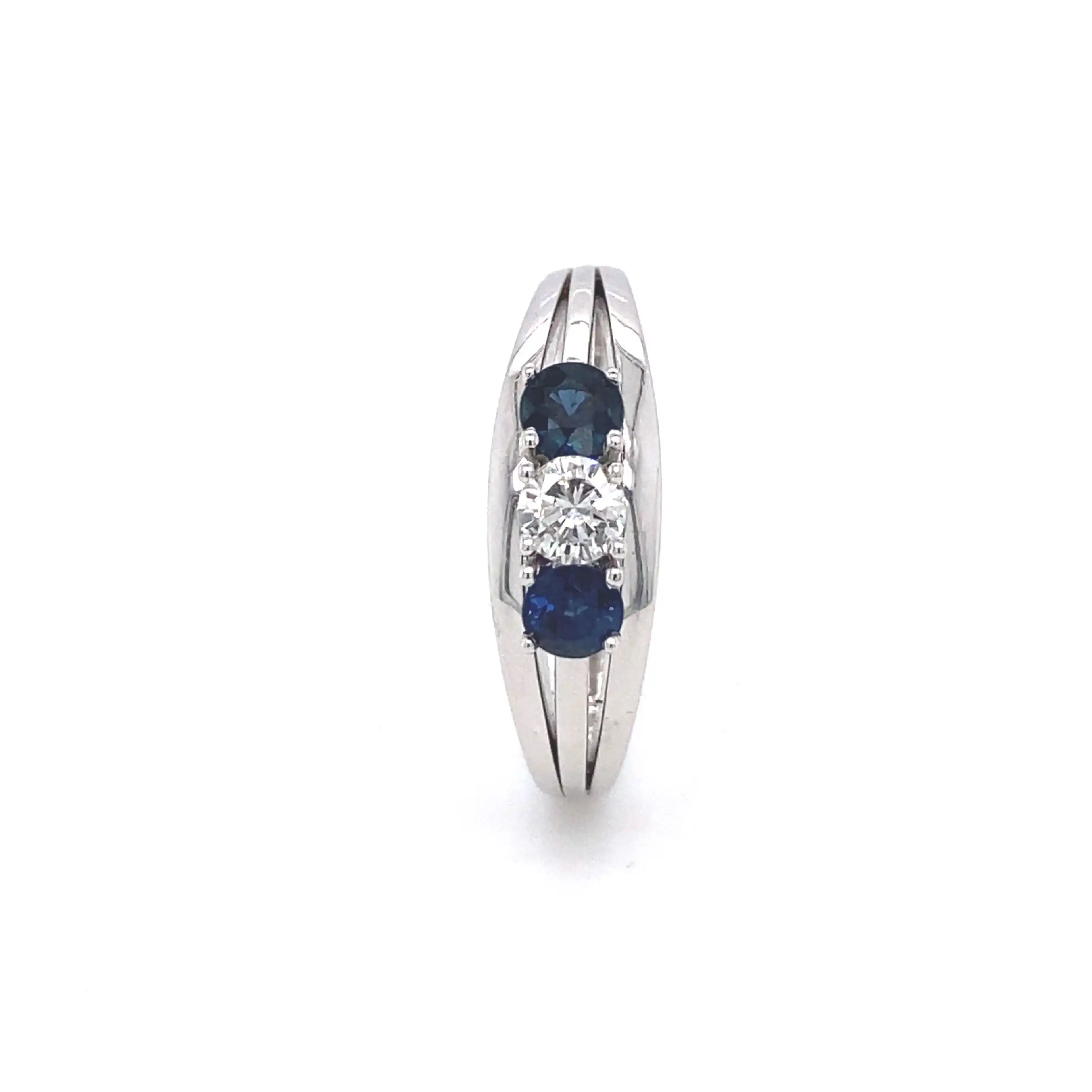 Ring Weißgold mit Brillant und Saphiren