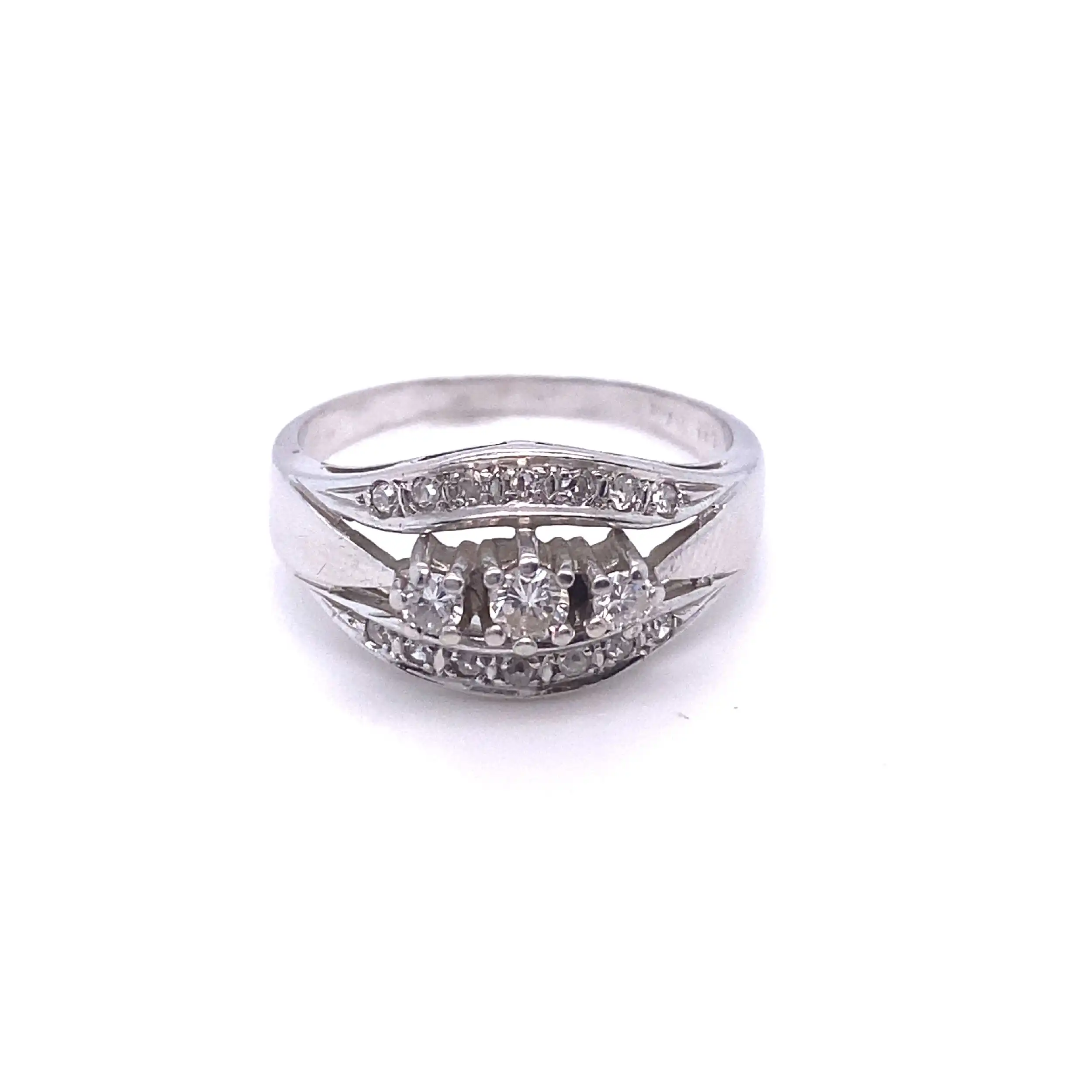 Ring Weißgold mit Brillanten und Diamanten Ring Weißgold mit Brillanten und Diamanten