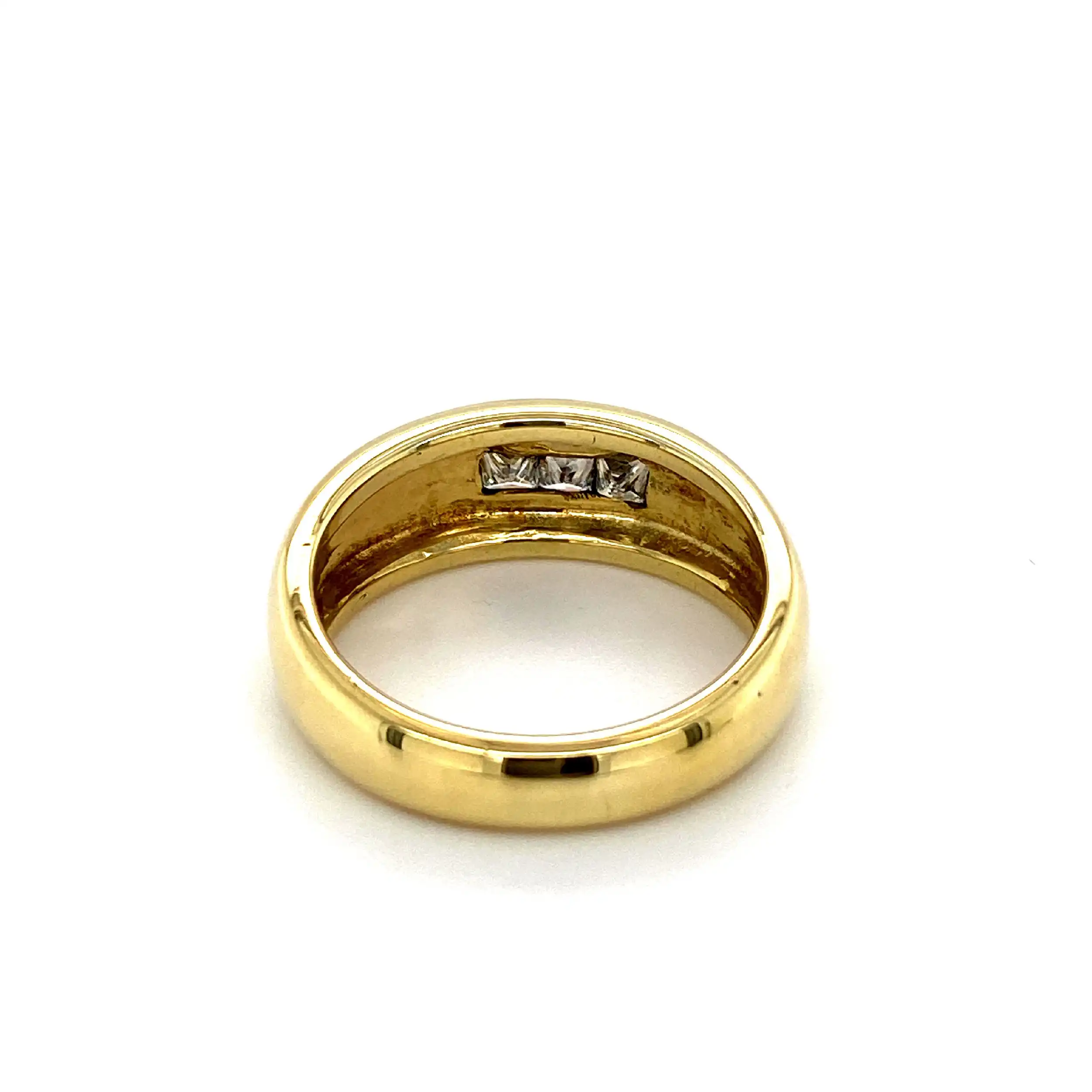 Ring Gelbgold mit Diamanten im Carreeschliff Ring Gelbgold mit Diamanten im Carreeschliff