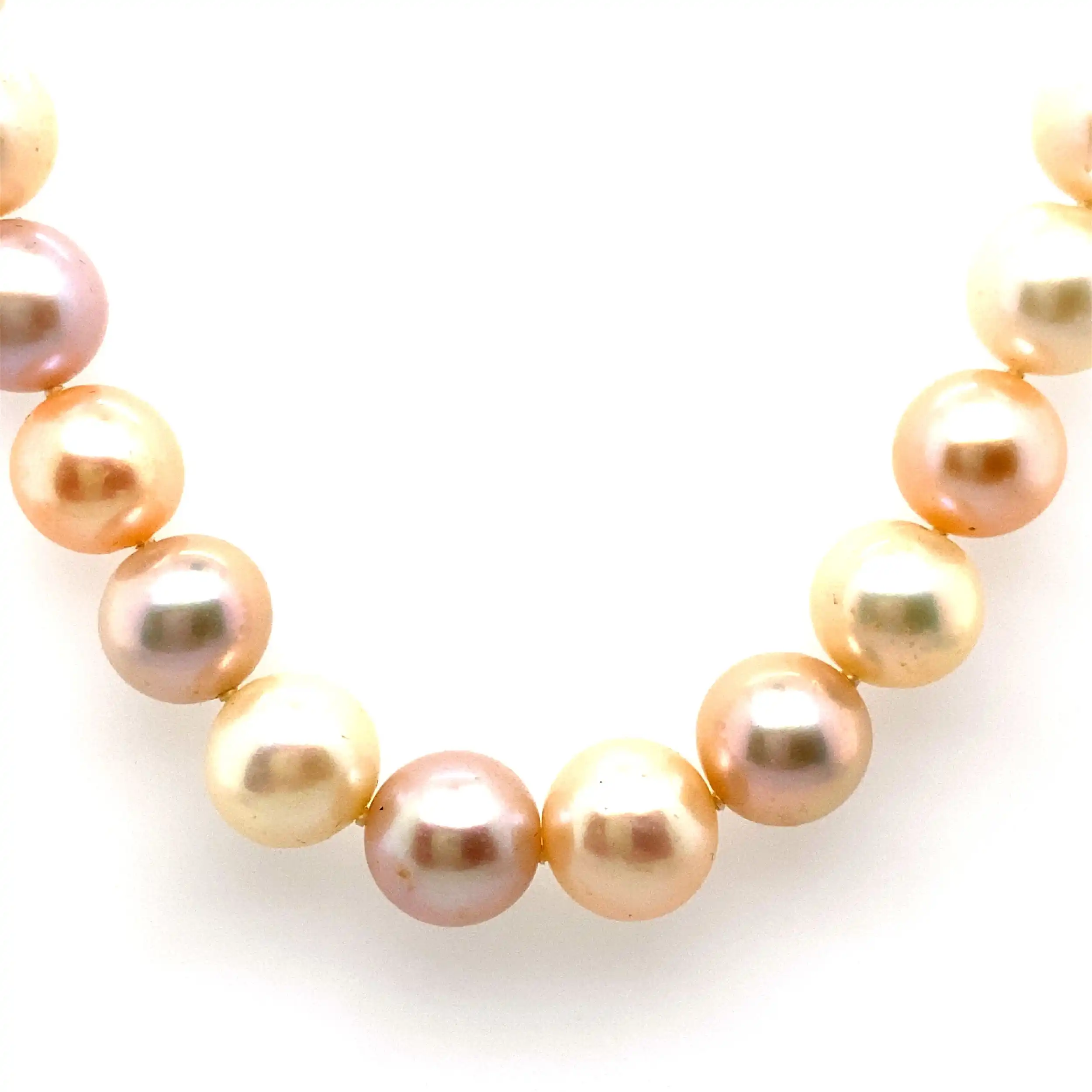 Süßwasserperlenkette mit Goldschließe Bicolor und Brillanten Süßwasserperlenkette mit Goldschließe Bicolor und Brillanten