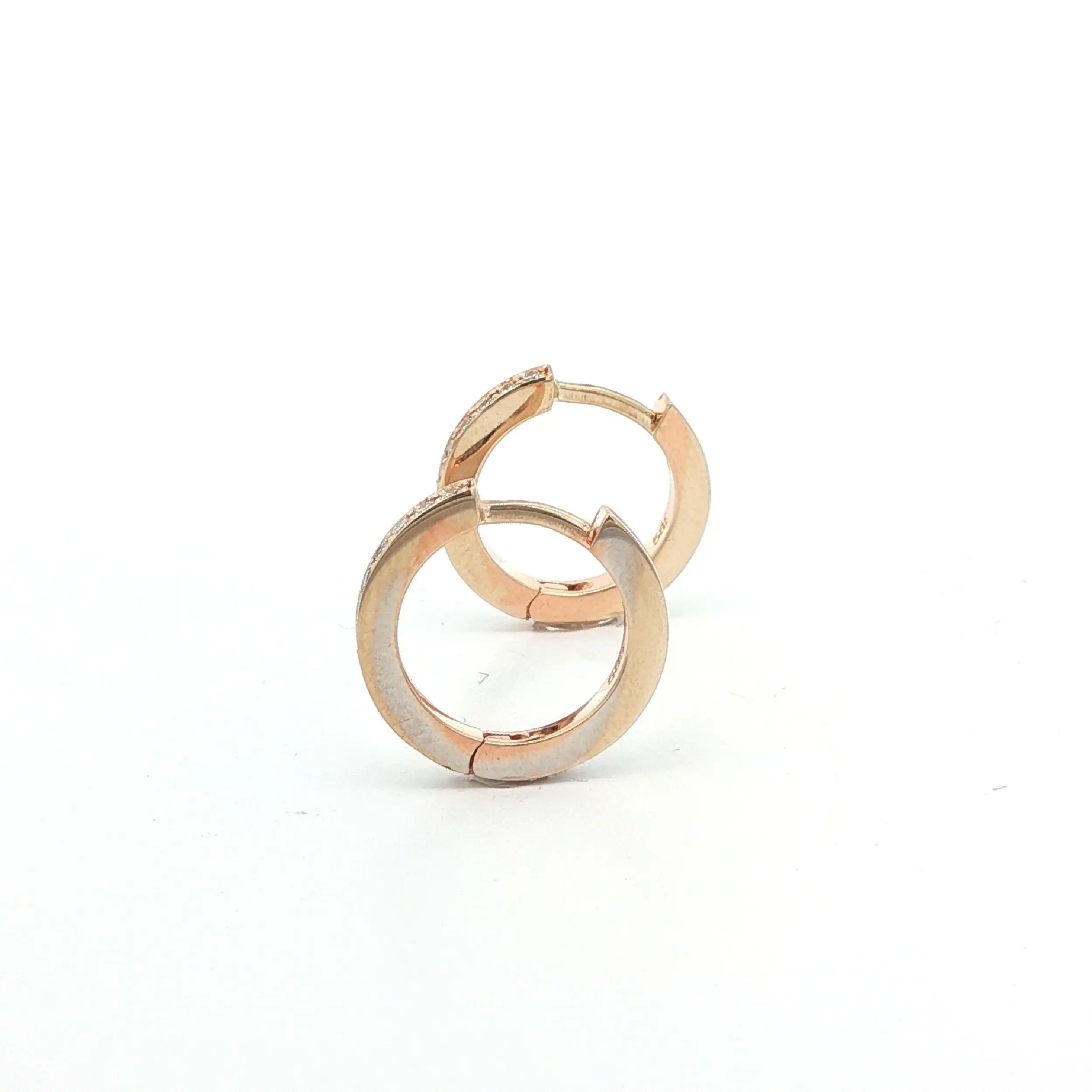 Creolen Gelbgold mit Brillanten Creolen Gelbgold mit Brillanten