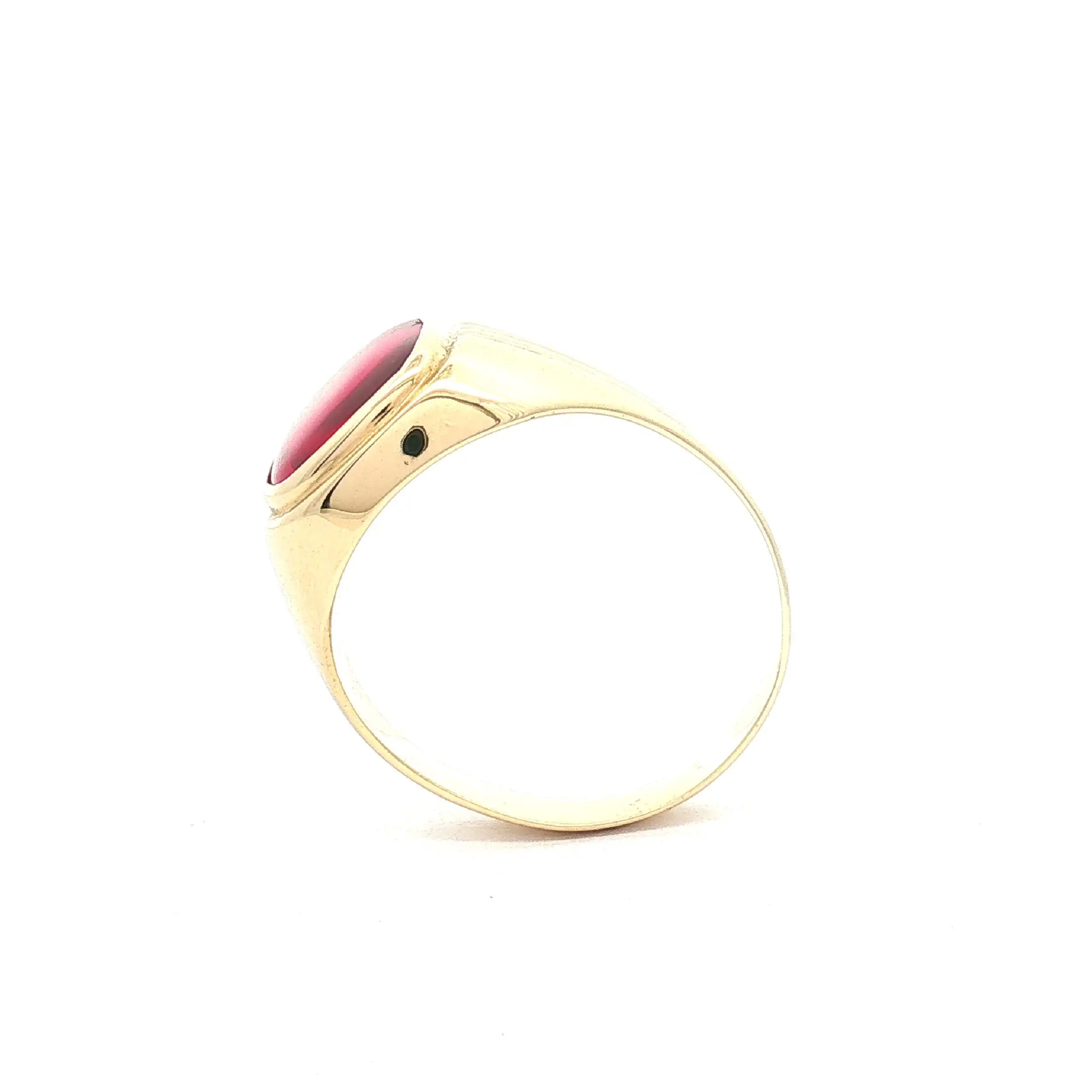 Ring Gelbgold mit rotem Stein