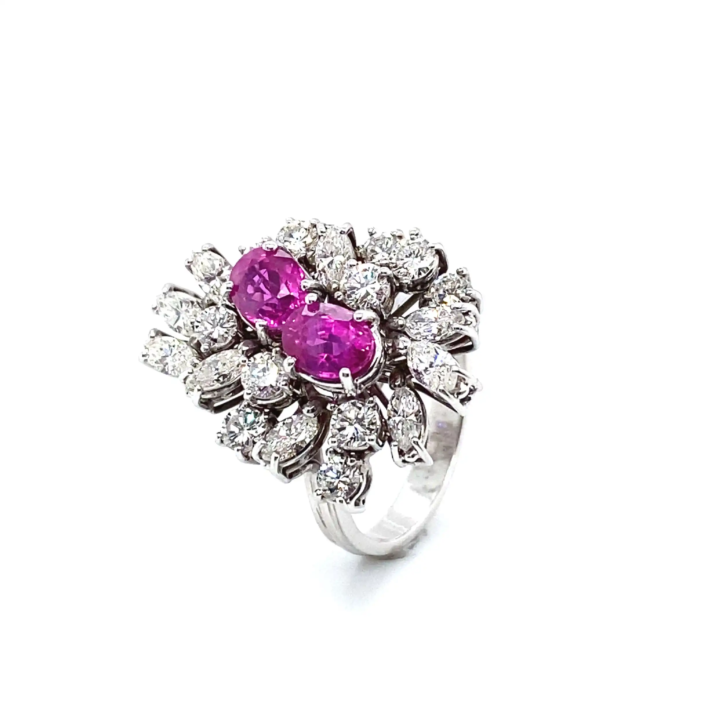 Ring Weißgold mit pinken Saphiren und Diamanten ca. 2,0ct mit Expertise von EPL Ring Weißgold mit pinken Saphiren und Diamanten ca. 2,0ct mit Expertise von EPL