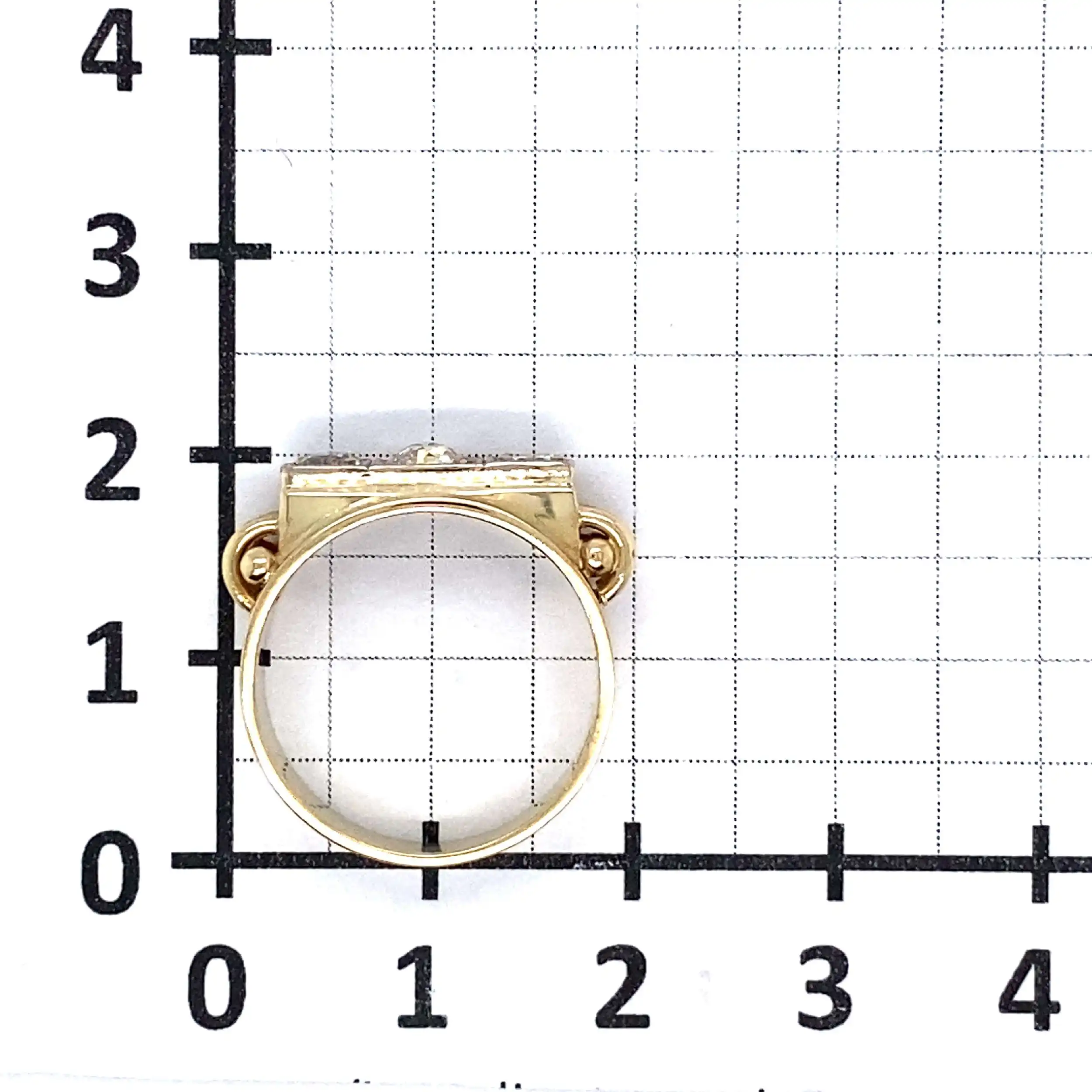 Ring mit einem Altschliff Diamant und 2 Brillanten Ring mit einem Altschliff Diamant und 2 Brillanten