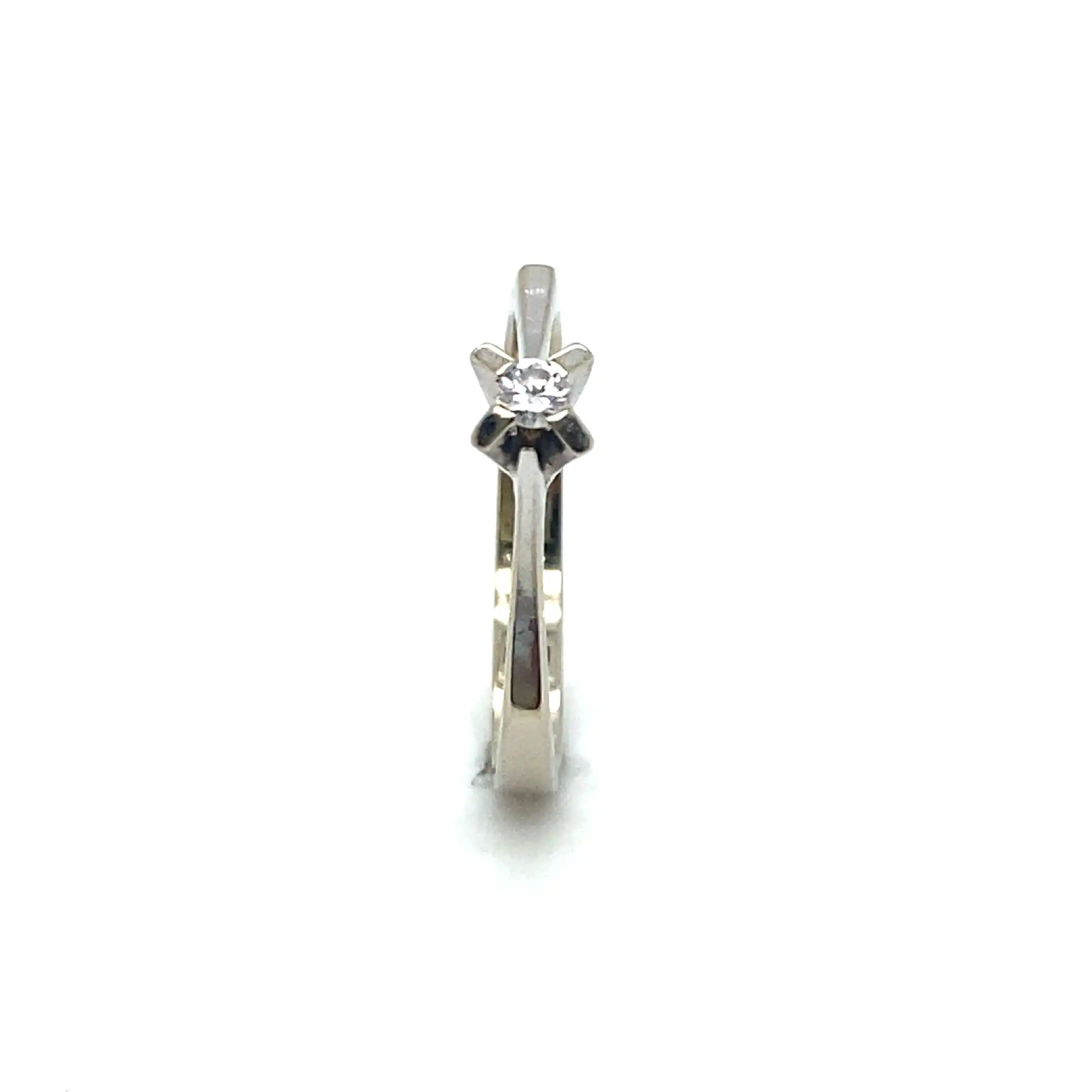 Ring Weißgold mit Brillant, graviert 0,06ct.