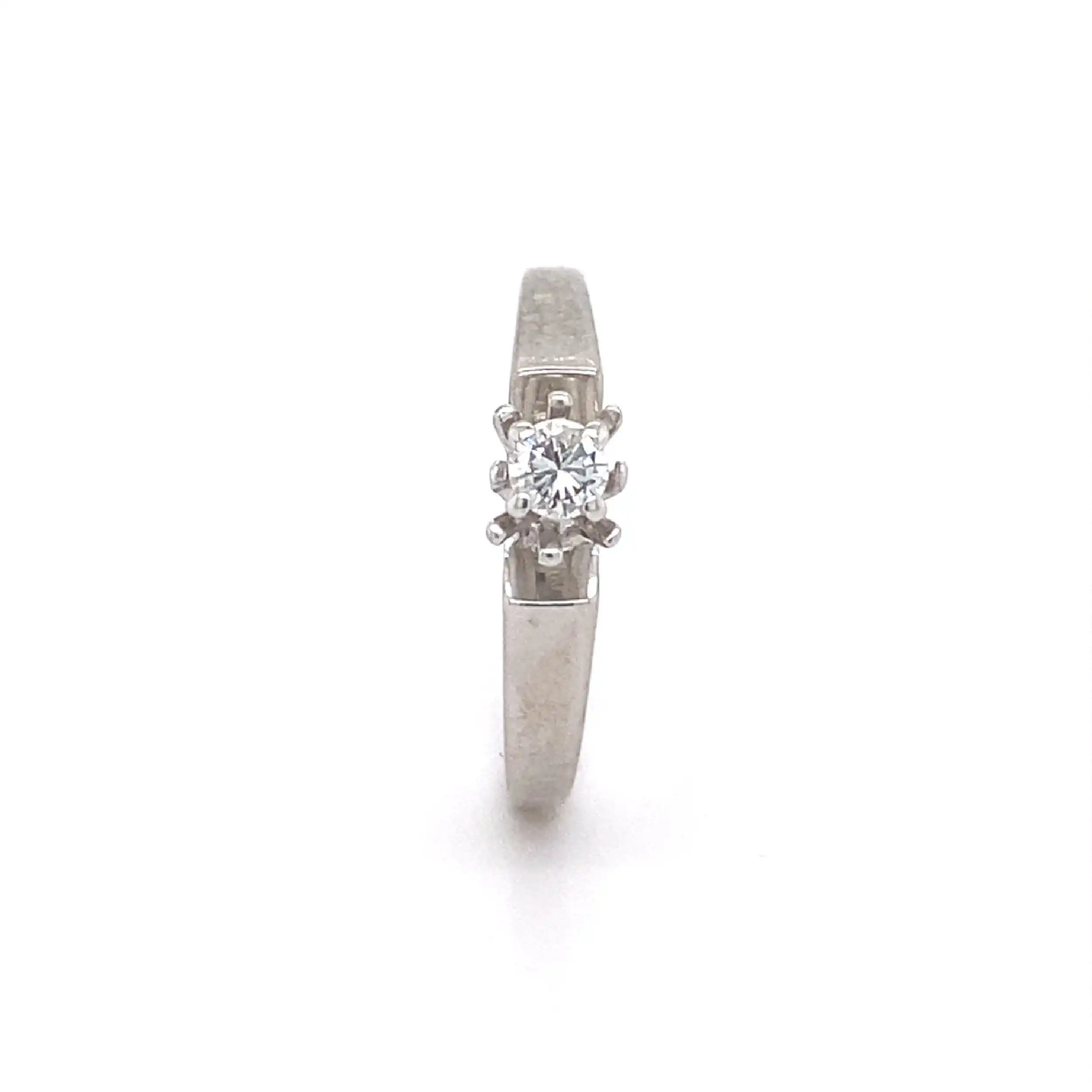 Ring Weißgold mit Brillant Ring Weißgold mit Brillant