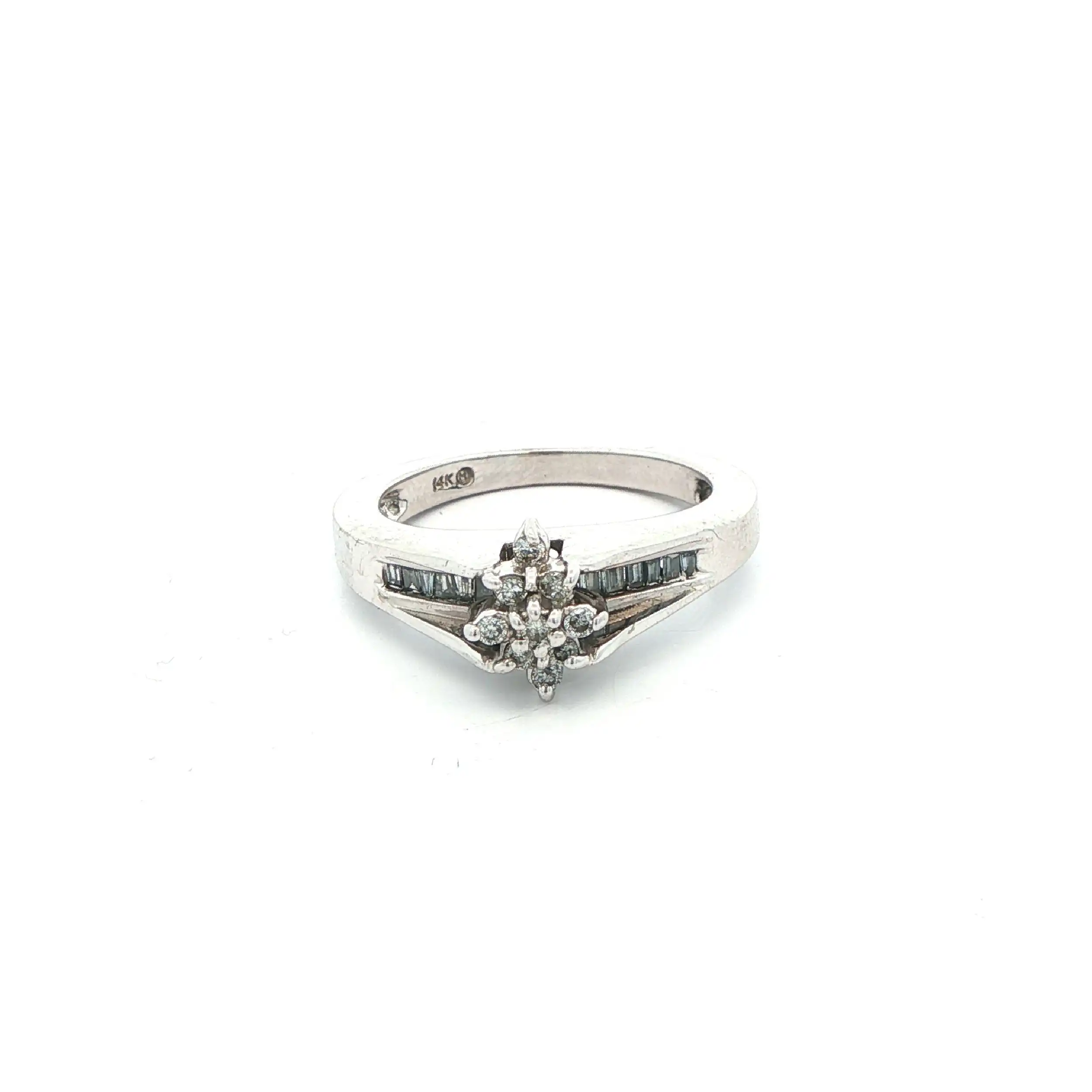 Ring Weißgold mit Brillanten und Baguette Diamanten Ring Weißgold mit Brillanten und Baguette Diamanten
