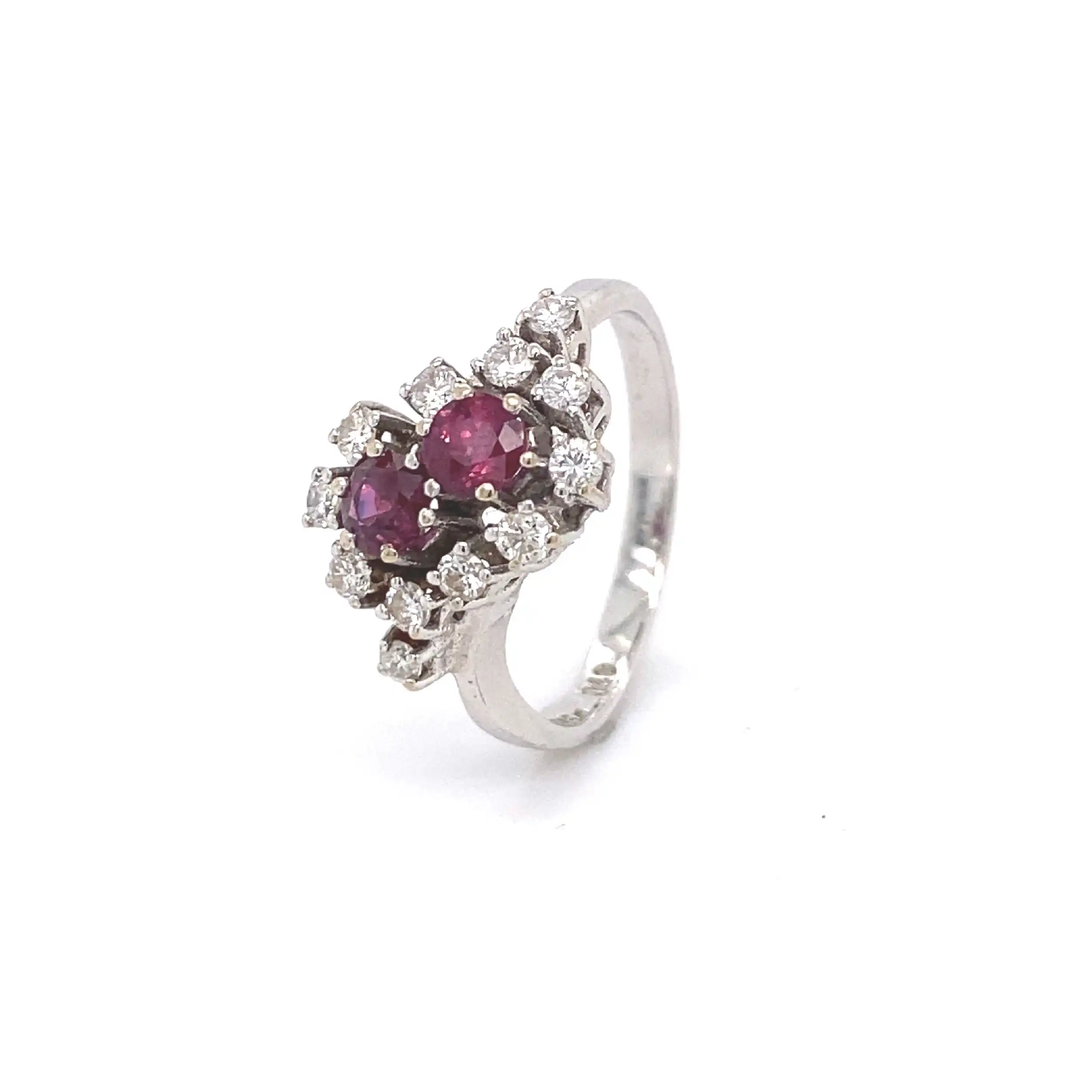 Ring Weißgold mit Brillanten und Rubinen