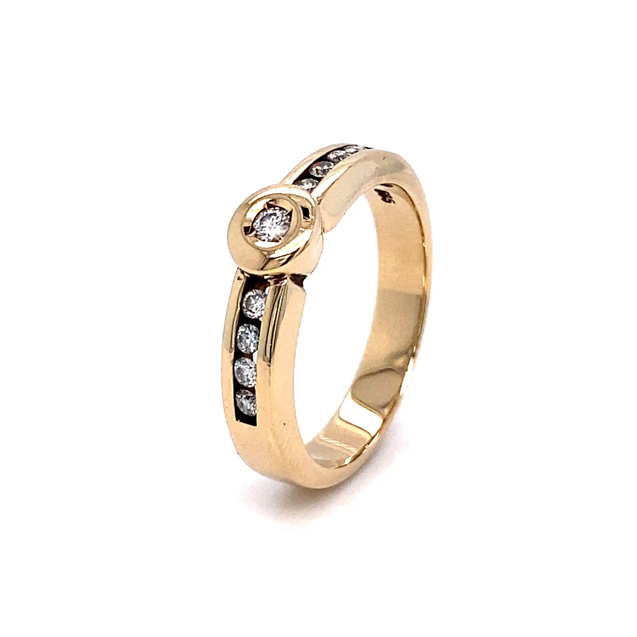Ring Gelbgold mit Brillanten Ring Gelbgold mit Brillanten