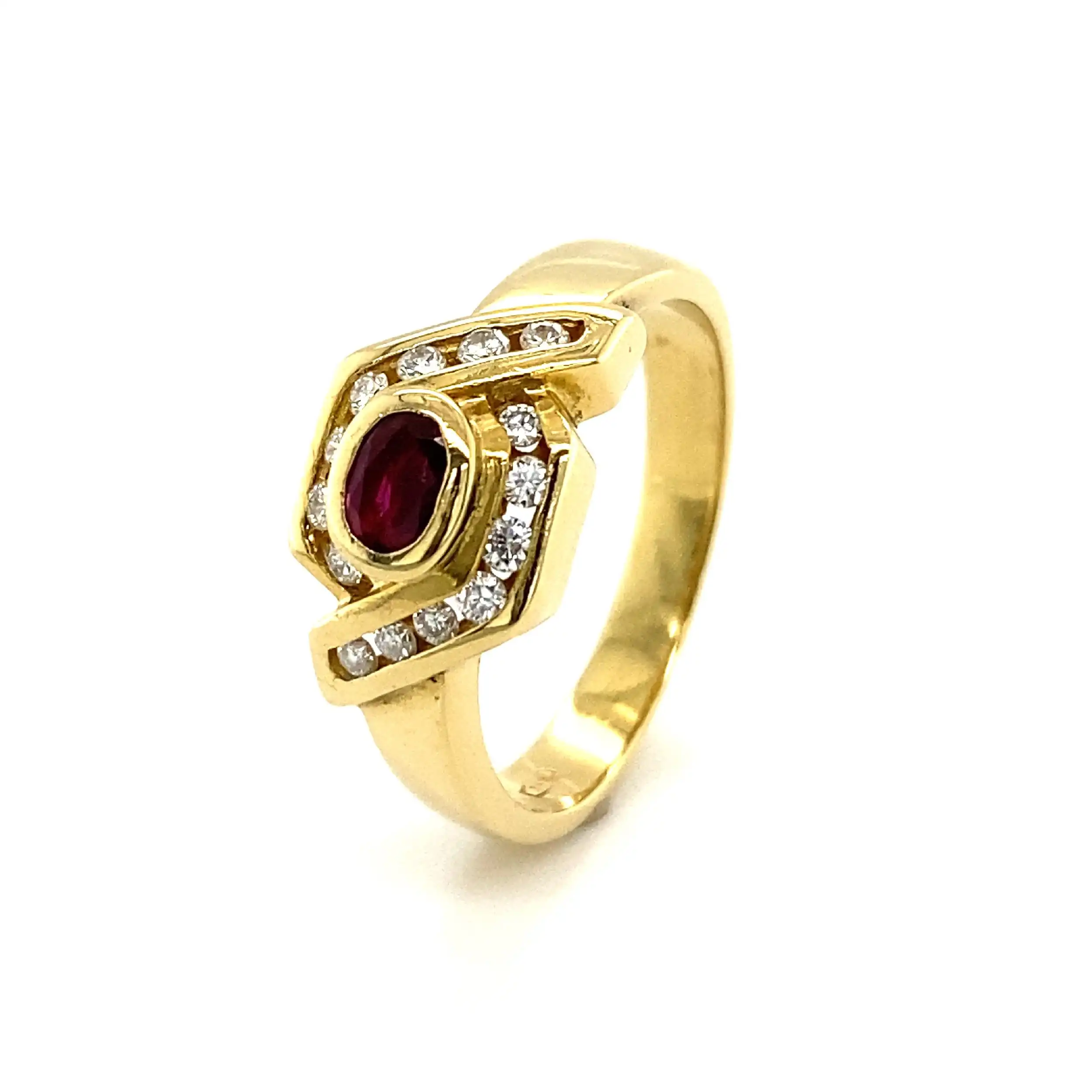 Ring Gelbgold mit Rubin & Brillanten Ring Gelbgold mit Rubin & Brillanten