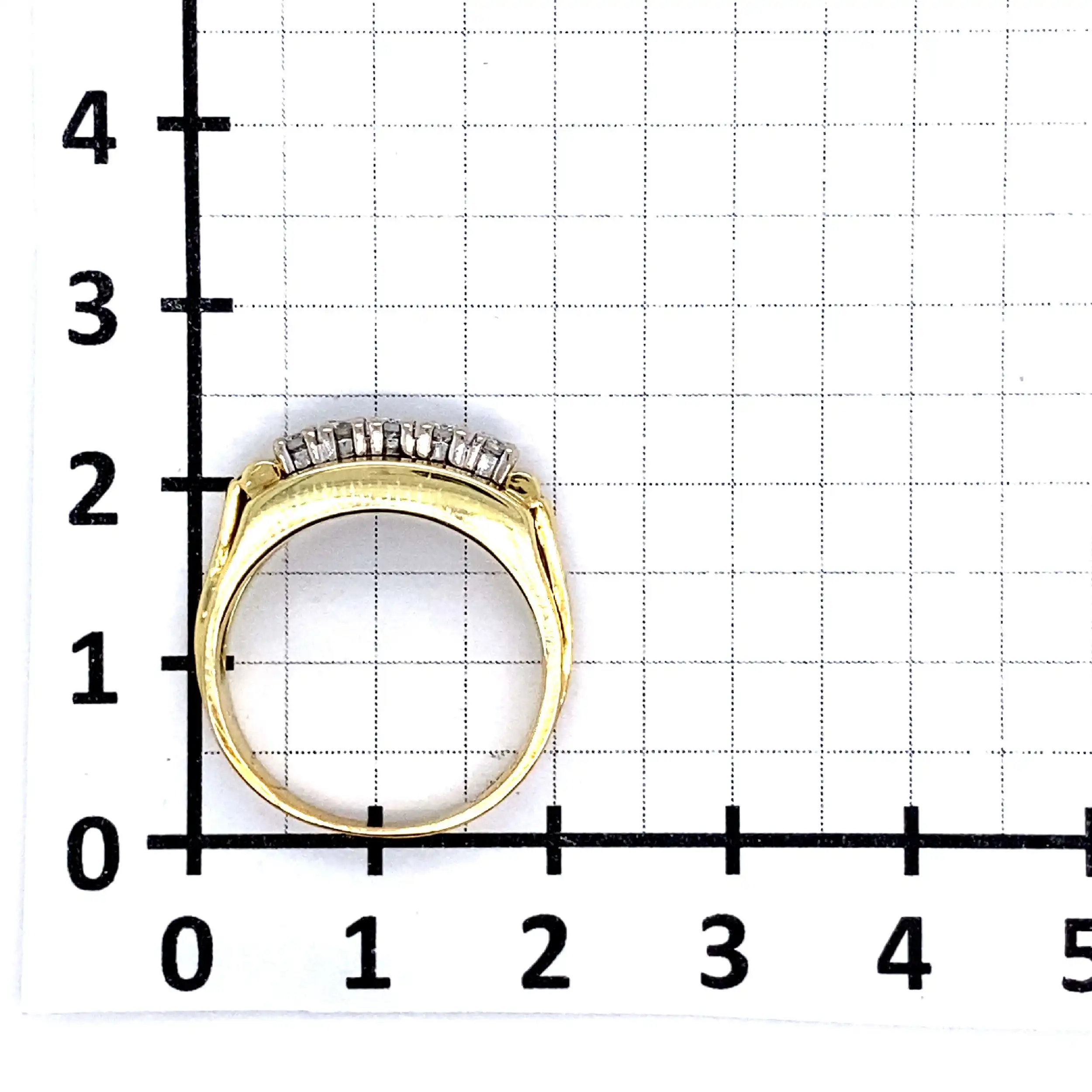 Ring Gelbgold mit Brillanten, graviert mit 0,18ct Ring Gelbgold mit Brillanten, graviert mit 0,18ct