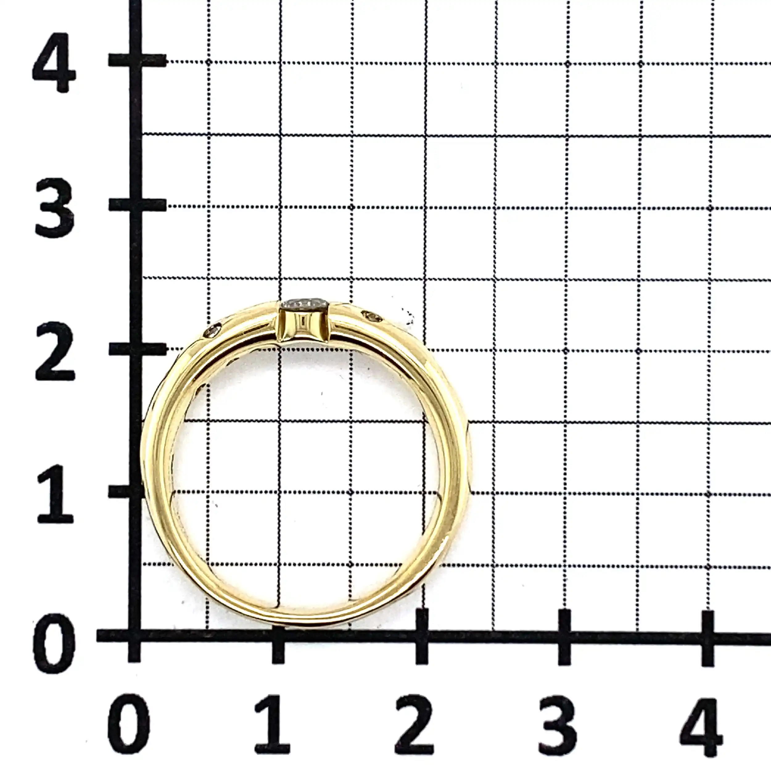 Ring Gelbgold mit Brillant Solitär & Melée-Besatz Ring Gelbgold mit Brillant Solitär & Melée-Besatz