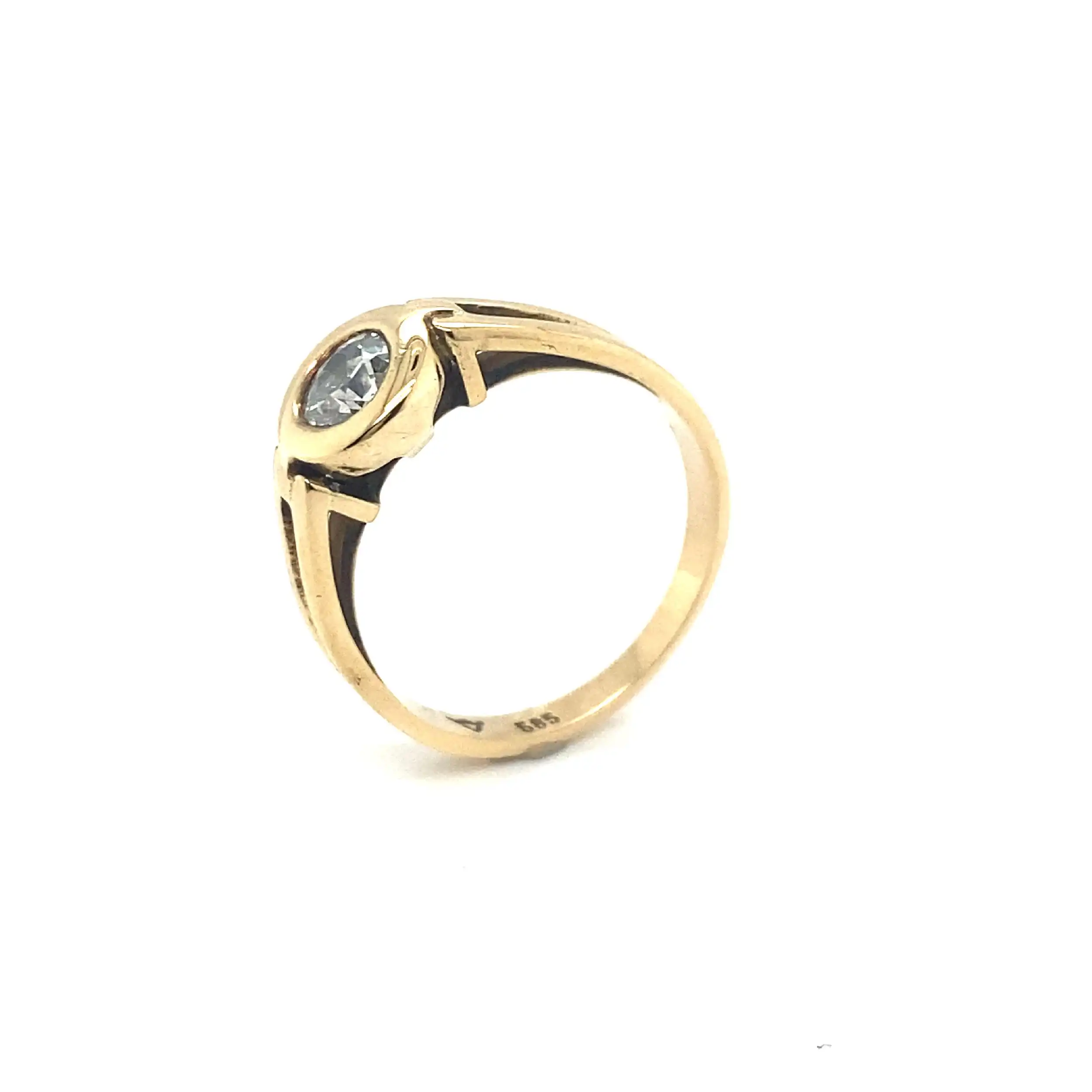 Ring Gelbgold mit Altschliffdiamant Ring Gelbgold mit Altschliffdiamant