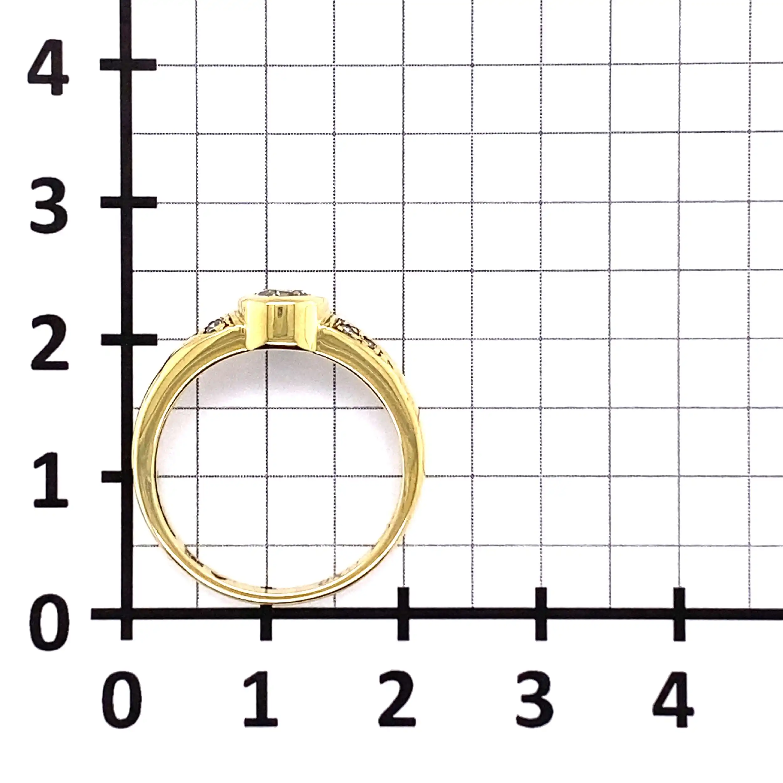 Ring Gelbgold mit Brillanten, graviert mit 0,40ct. Ring Gelbgold mit Brillanten, graviert mit 0,40ct.