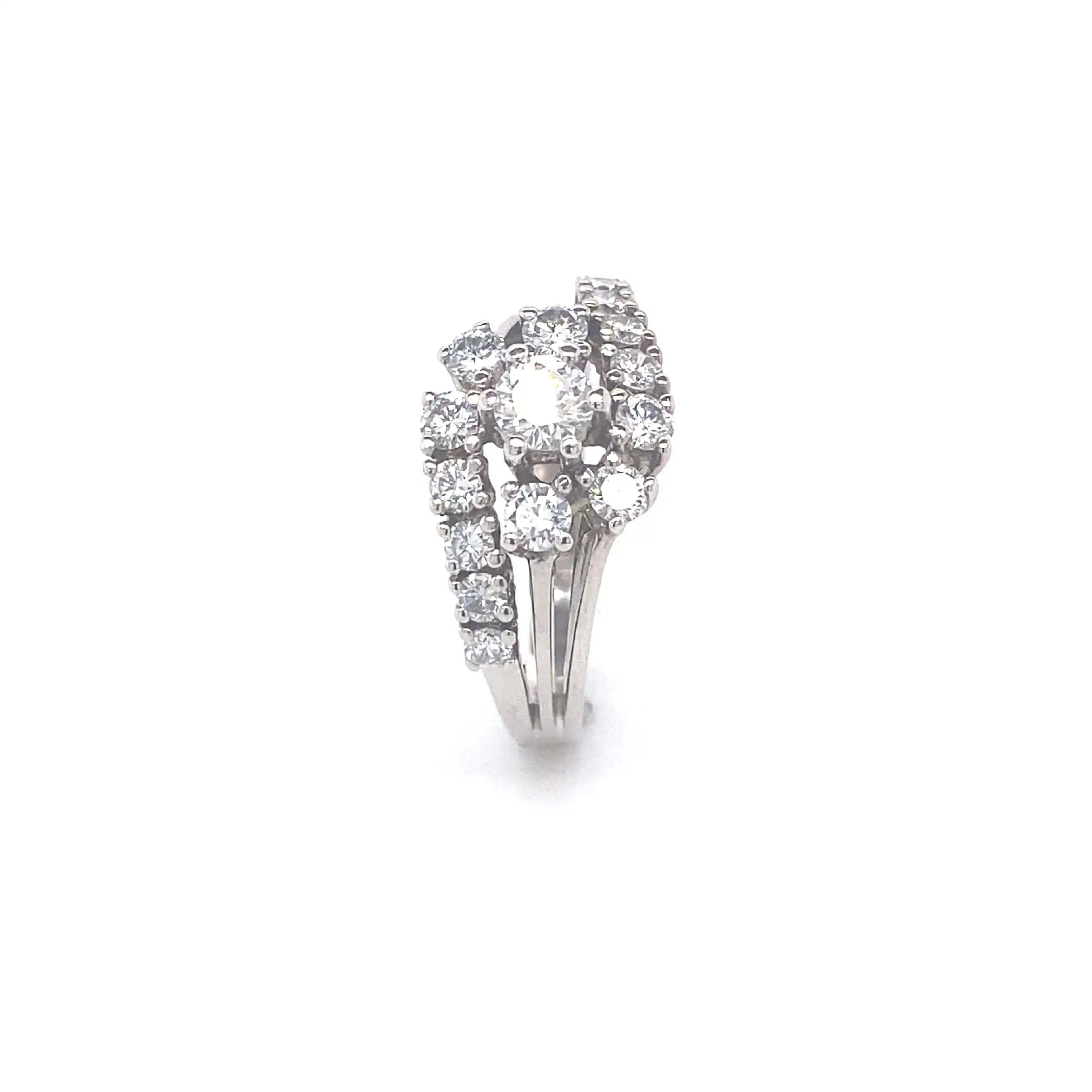 Ring Weißgold mit Brillanten Ring Weißgold mit Brillanten