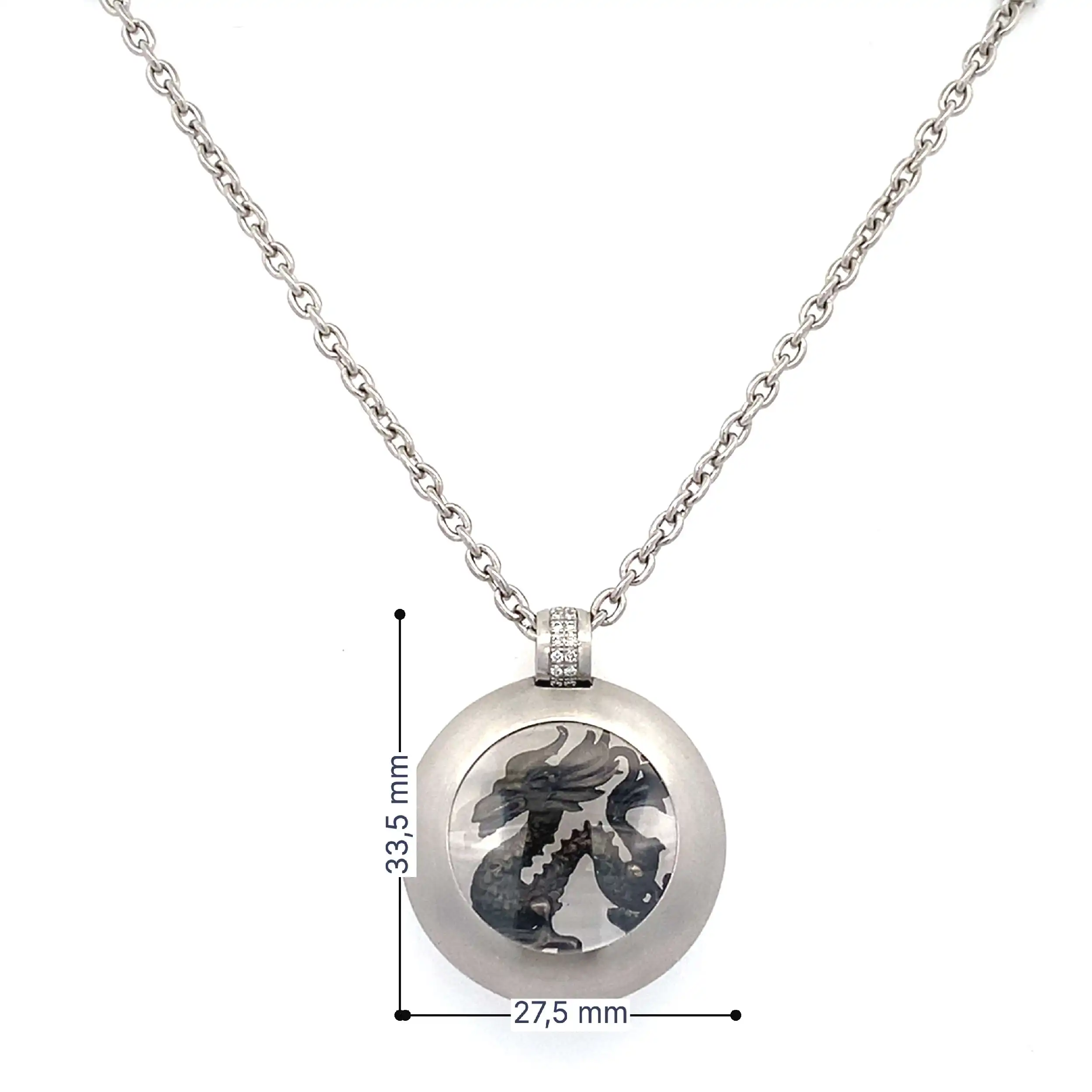 Kette mit Anhänger und Drachenrelieff Jörg Kaiser Kette mit Anhänger und Drachenrelieff Jörg Kaiser