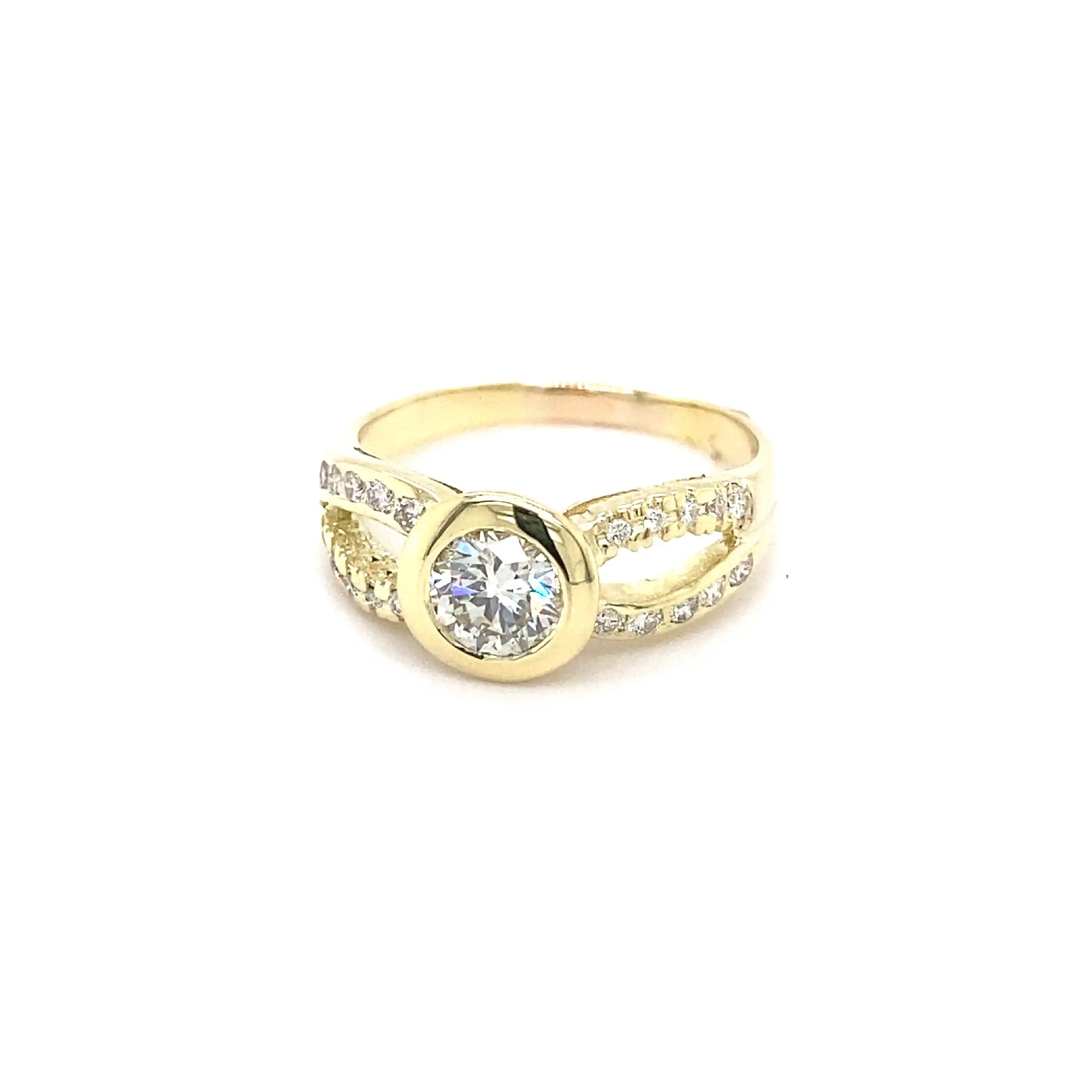 Ring Gelbgold mit Brillanten Ring Gelbgold mit Brillanten