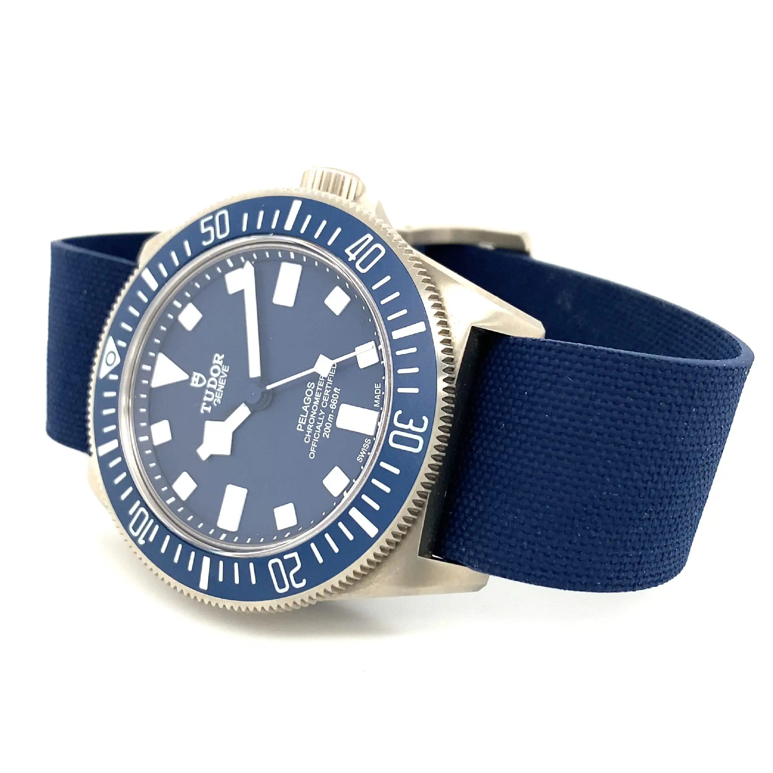 Herrenuhr Tudor Pelagos X Marine Nationale M.N.21 mit 2 Nato Bändern Herrenuhr Tudor Pelagos X Marine Nationale M.N.21 mit 2 Nato Bändern