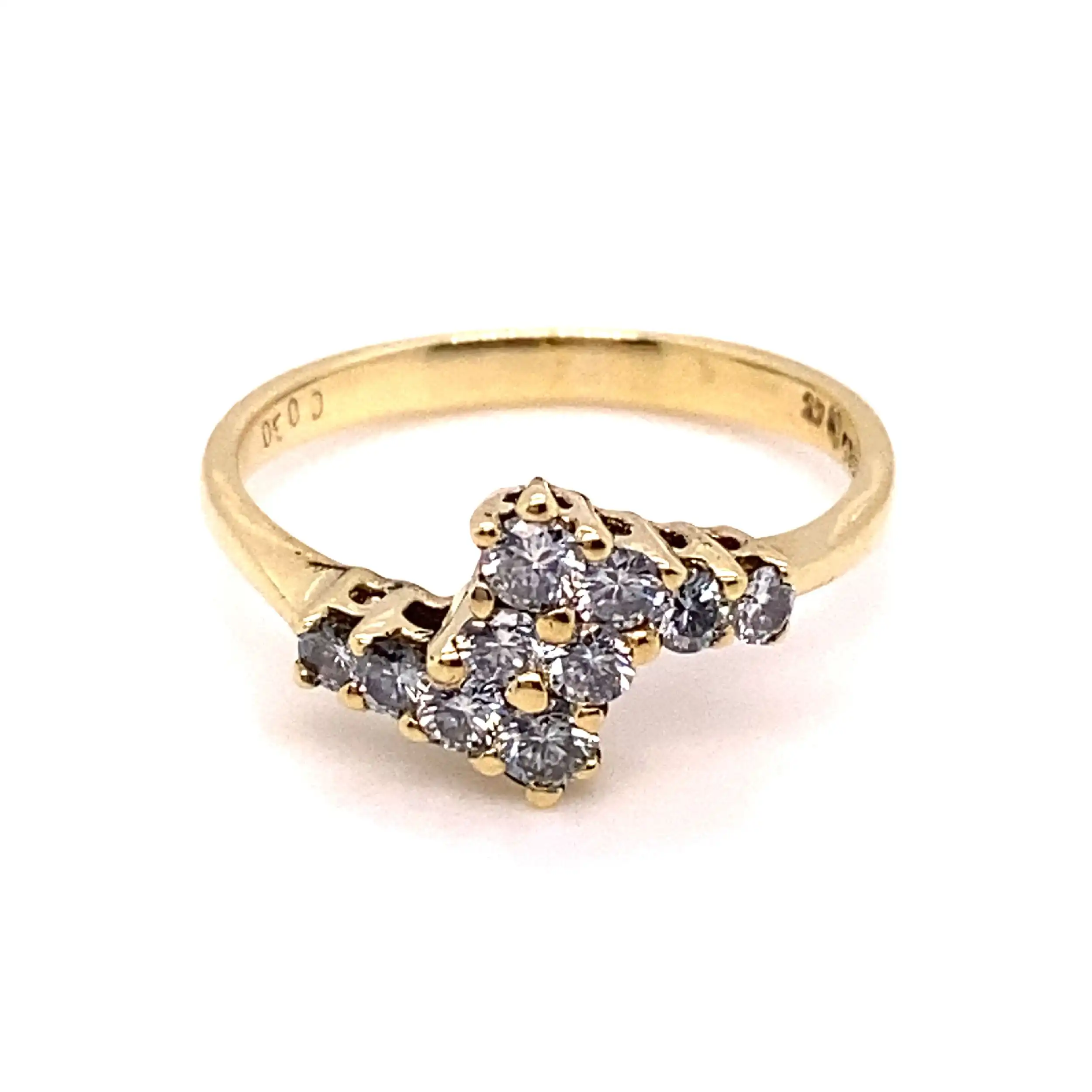 Ring Gelbgold mit Brillanten, graviert mit 0,50 ct Ring Gelbgold mit Brillanten, graviert mit 0,50 ct