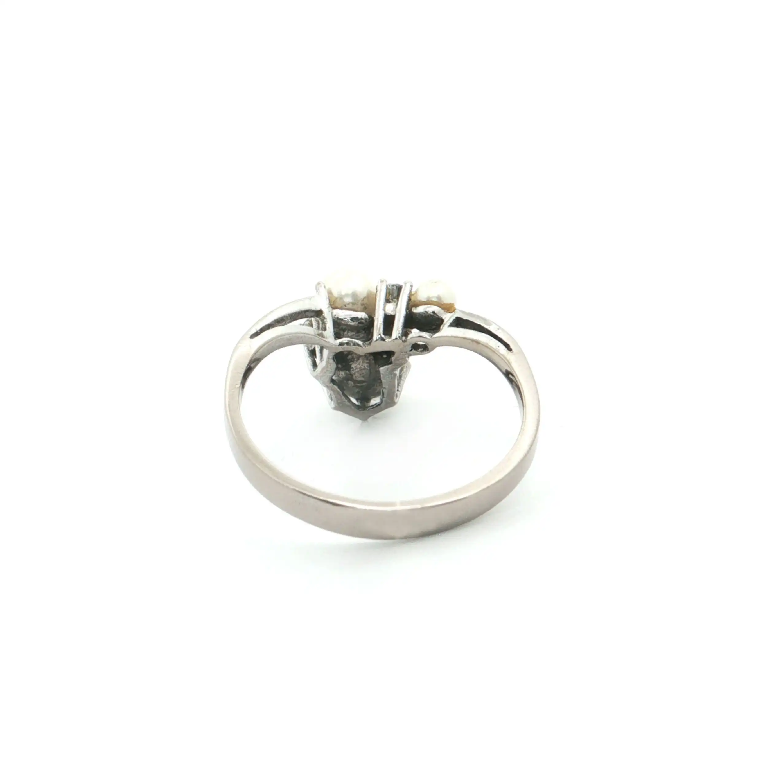 Ring Weißgold mit Perle und Brillanten