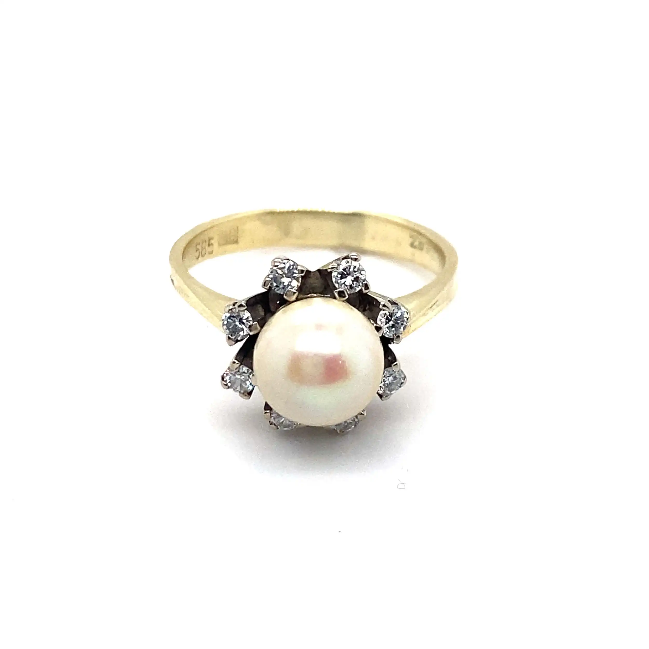 Ring Gelbgold mit Perle und Brillanten Ring Gelbgold mit Perle und Brillanten